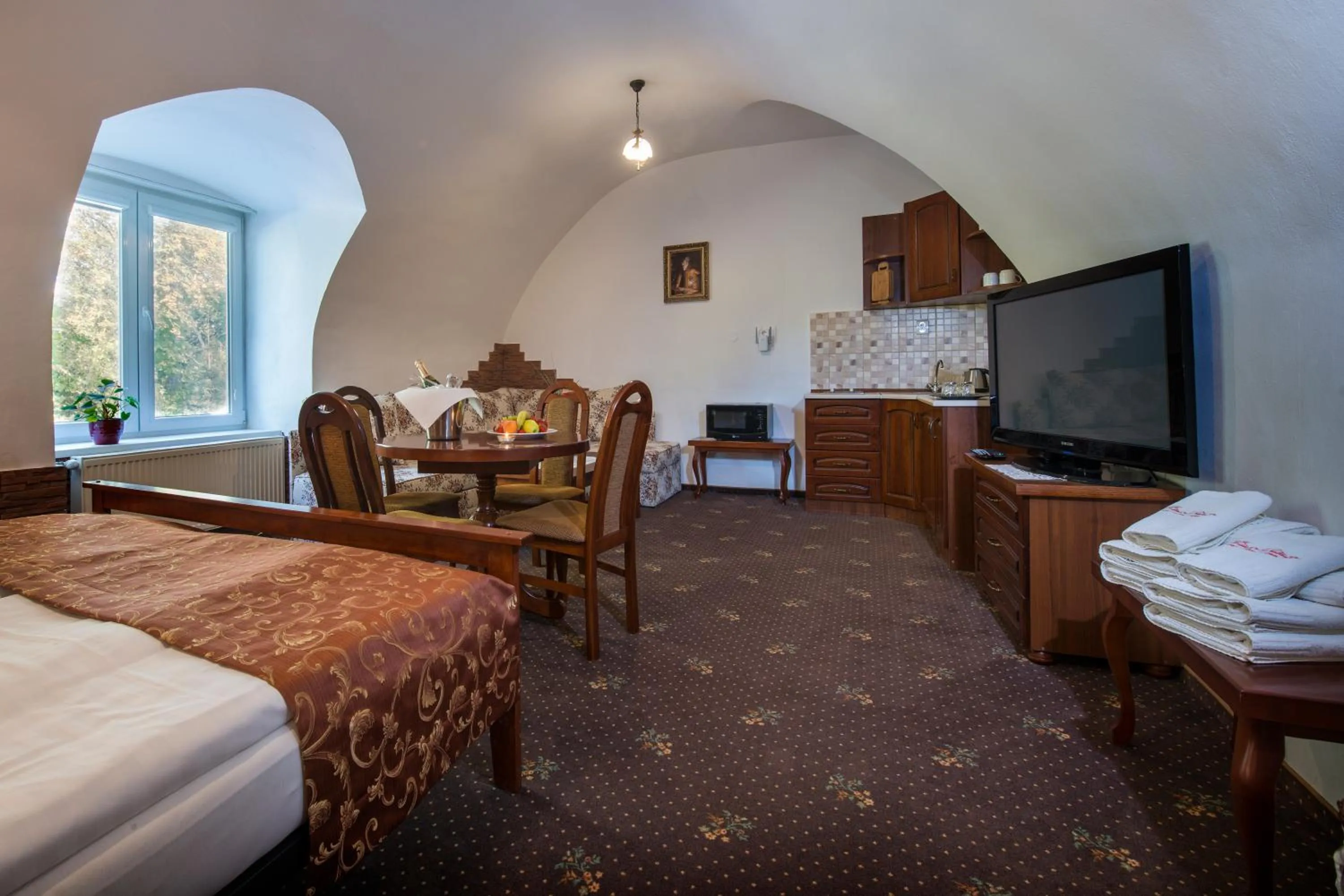 TV and multimedia in Svatojansky Kastiel