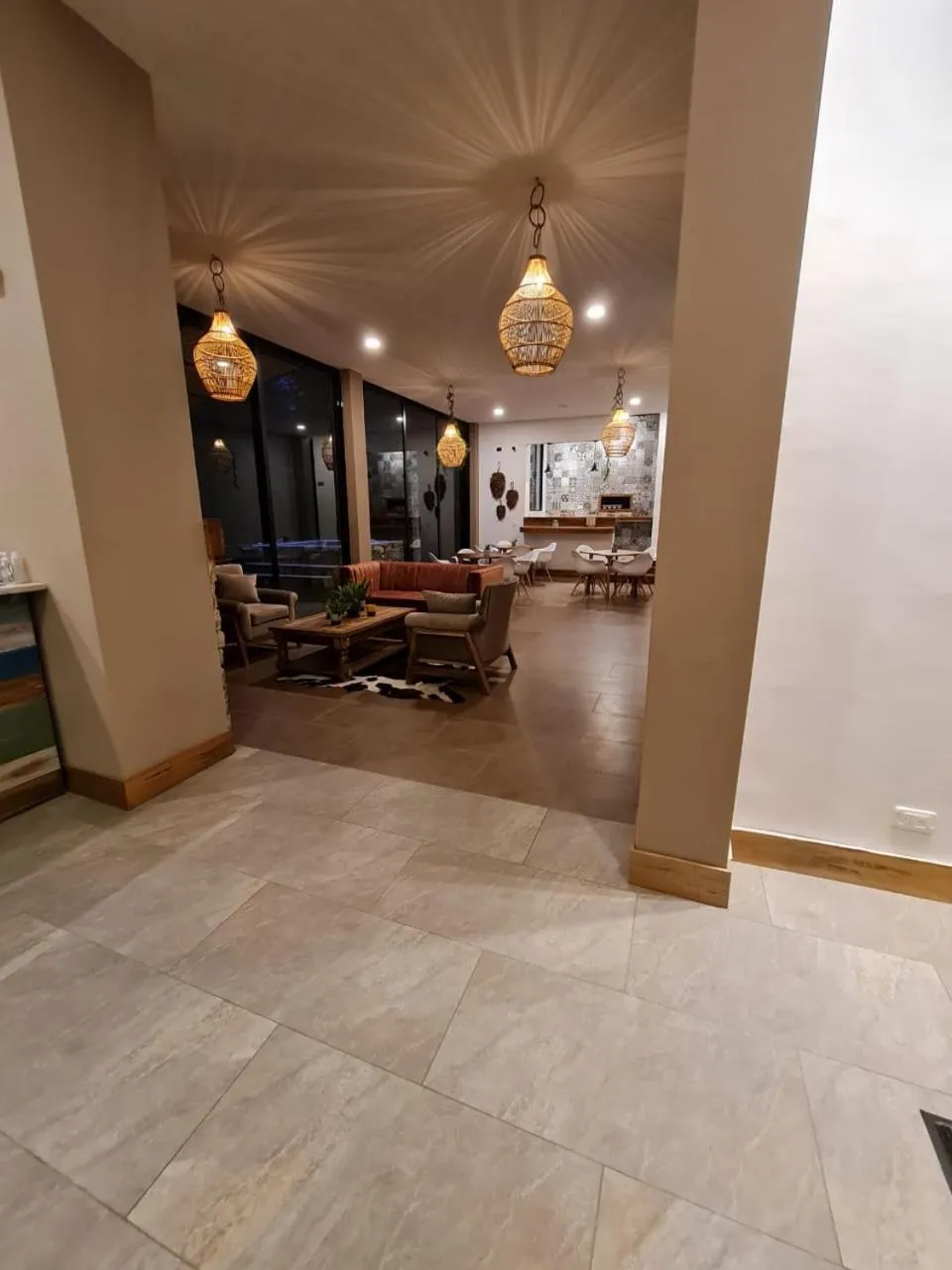 Communal lounge/ TV room in Casa Hotel Bremen