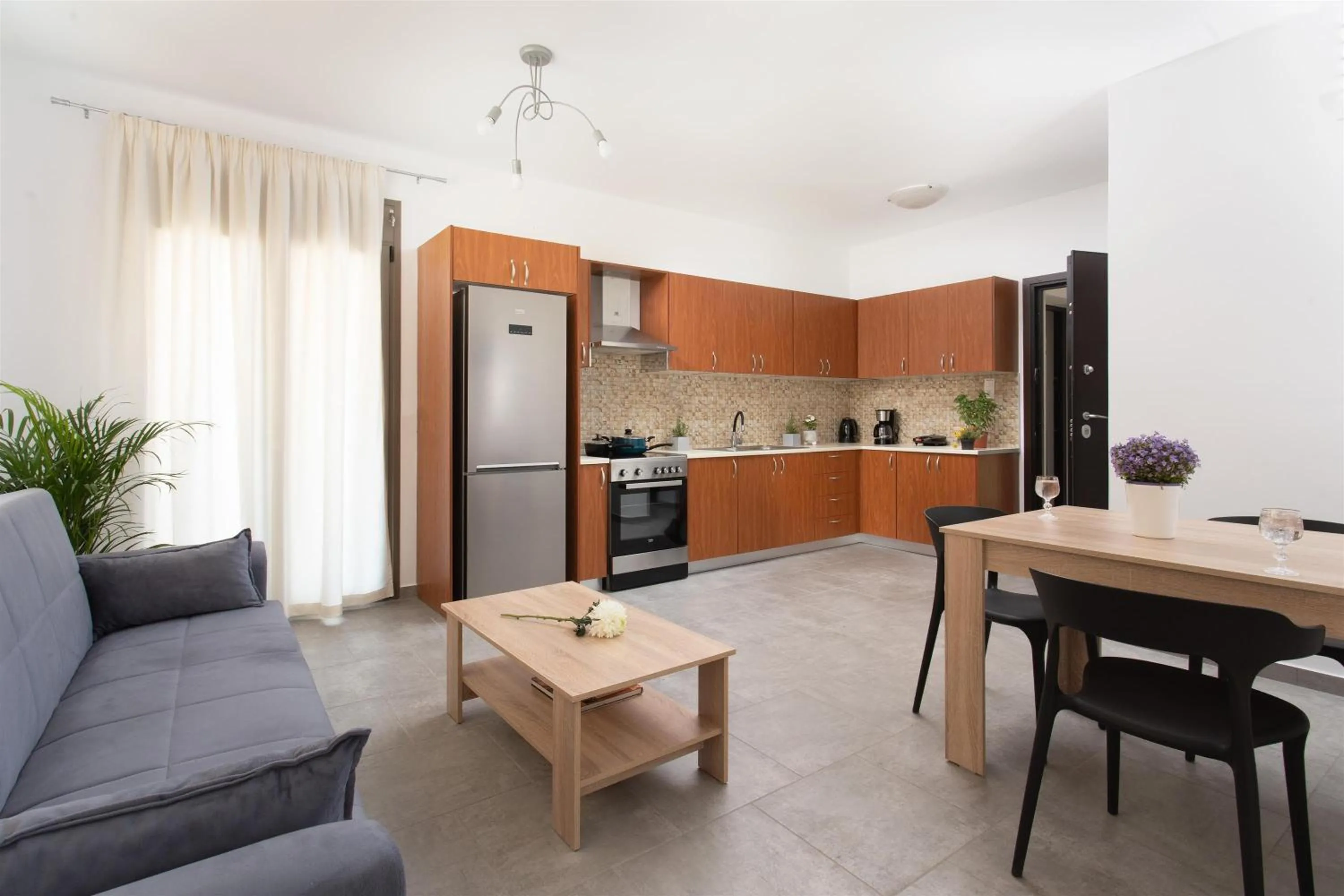 Kitchen or kitchenette in Tulipa Suites
