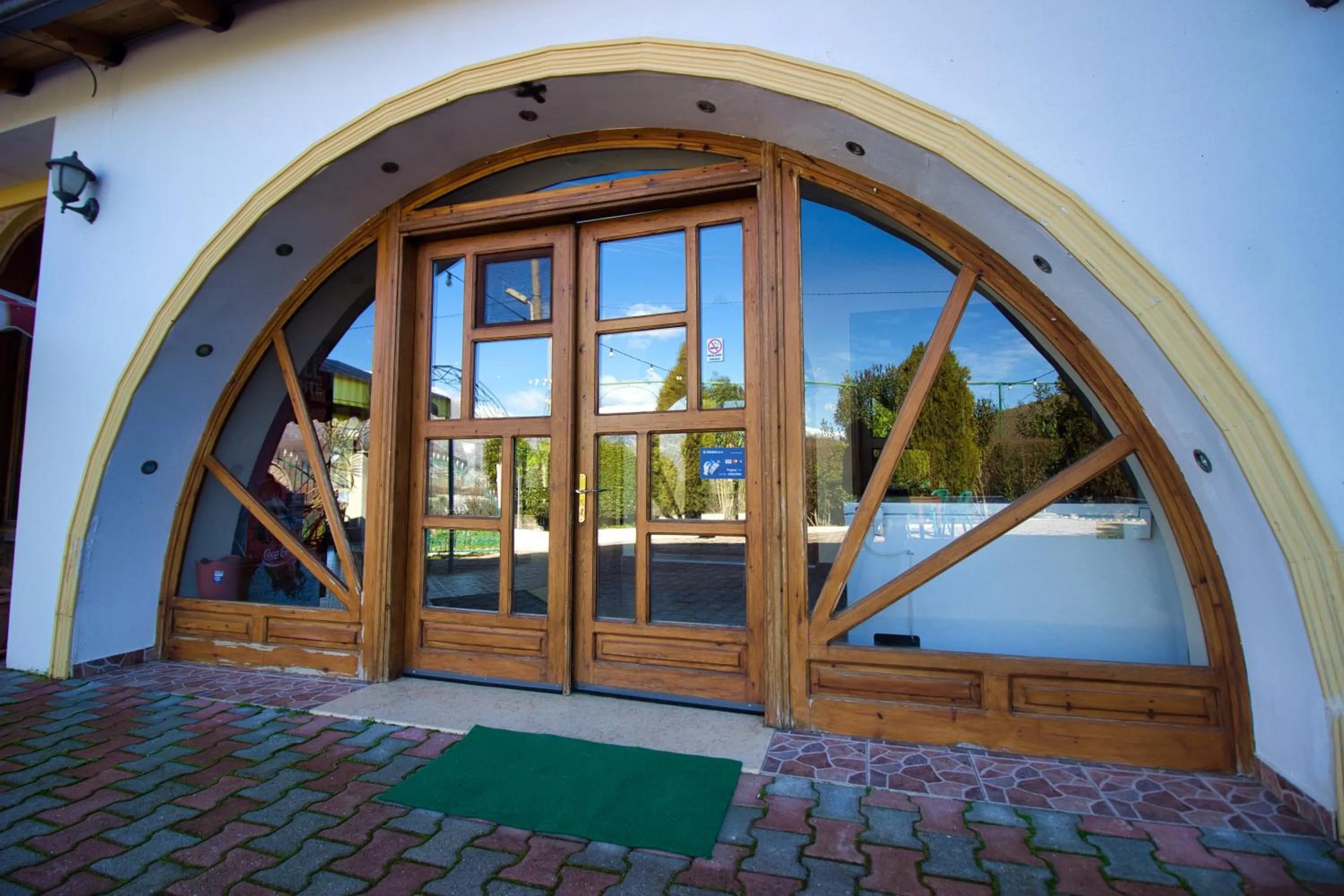 HOTEL RESTORANT VIKTORIA