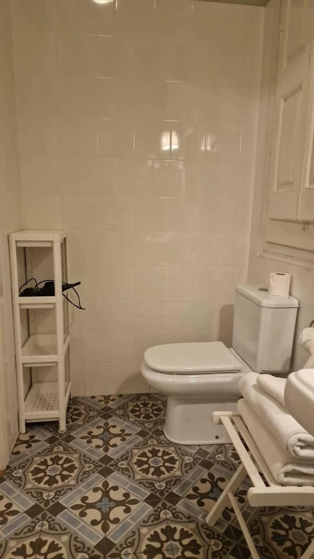 Toilet in Lumine Luxury Suites by gaiarooms