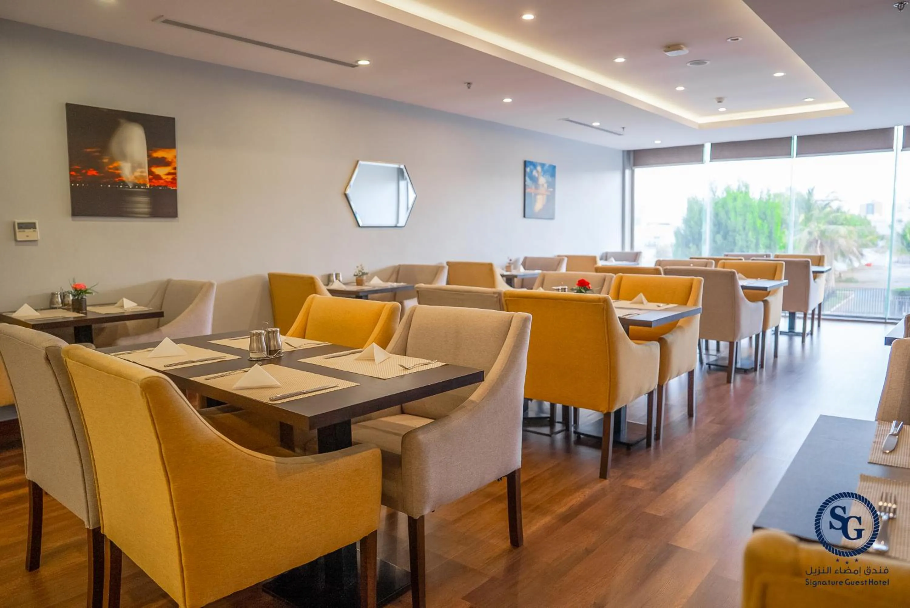 Restaurant/places to eat in Signature Guest Hotel فندق إمضاء النزيل الفندقية