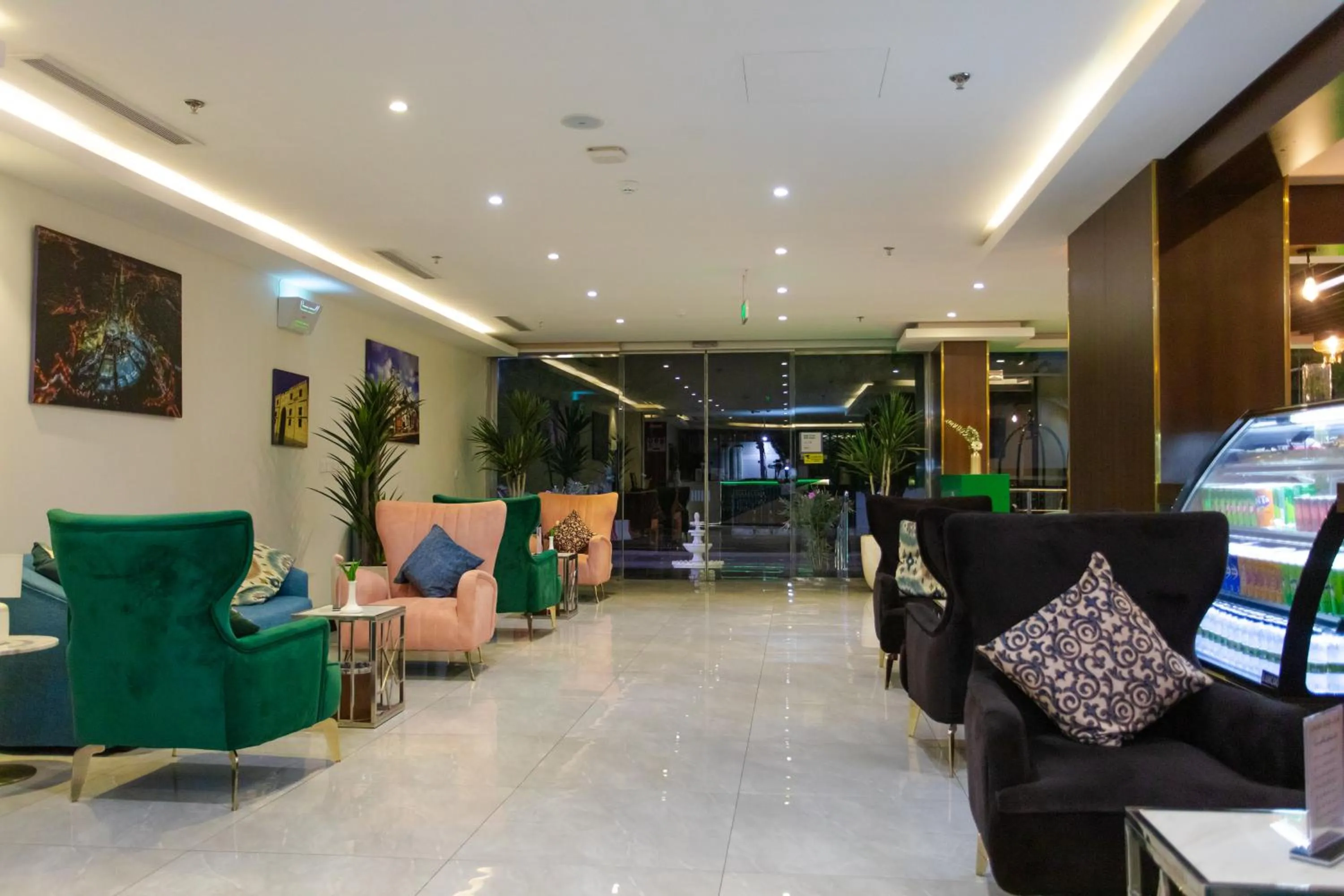 Lobby or reception in Signature Guest Hotel فندق إمضاء النزيل الفندقية