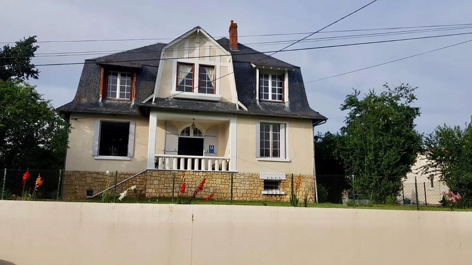 Property building in R & R BERGERAC