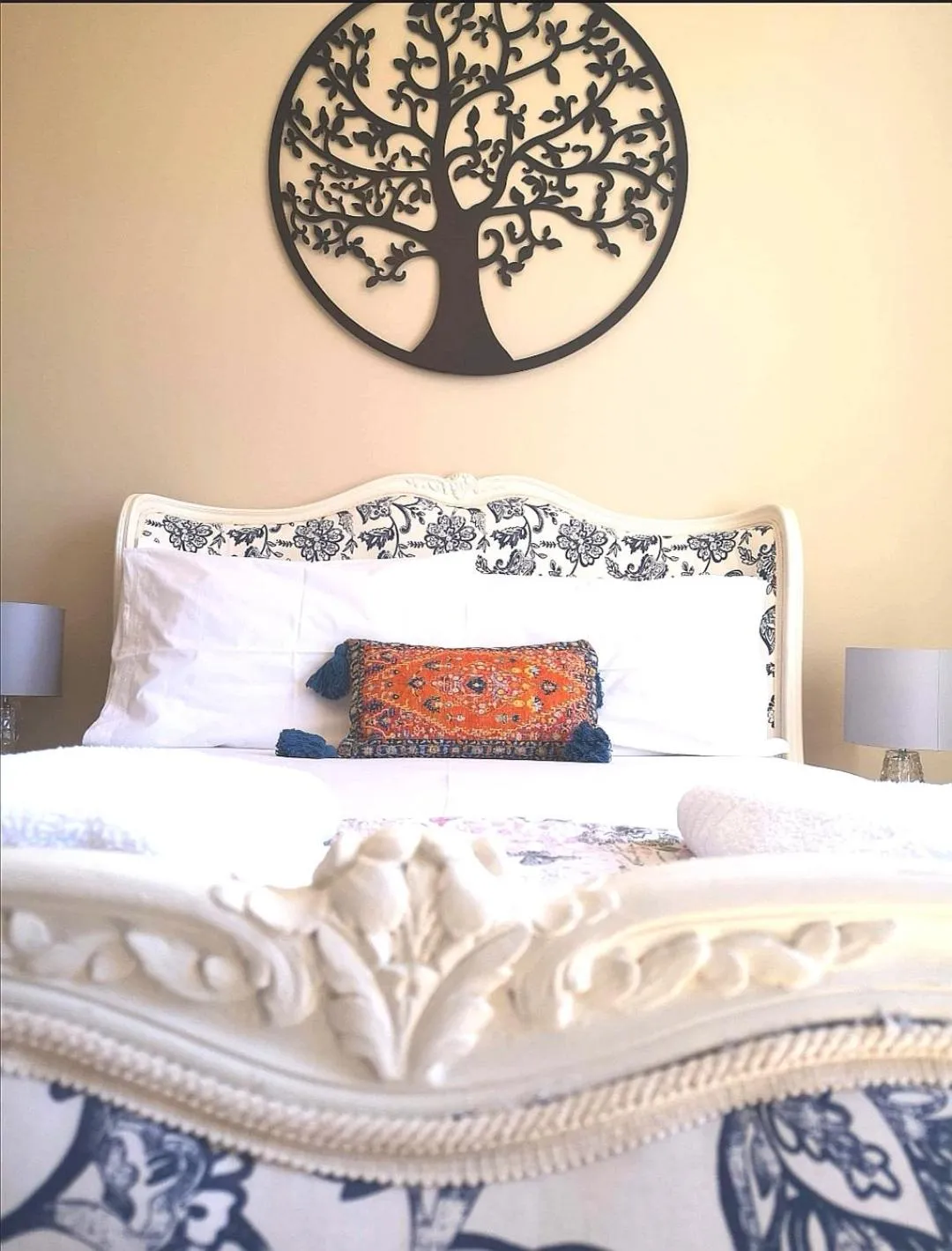 Bed in R & R BERGERAC