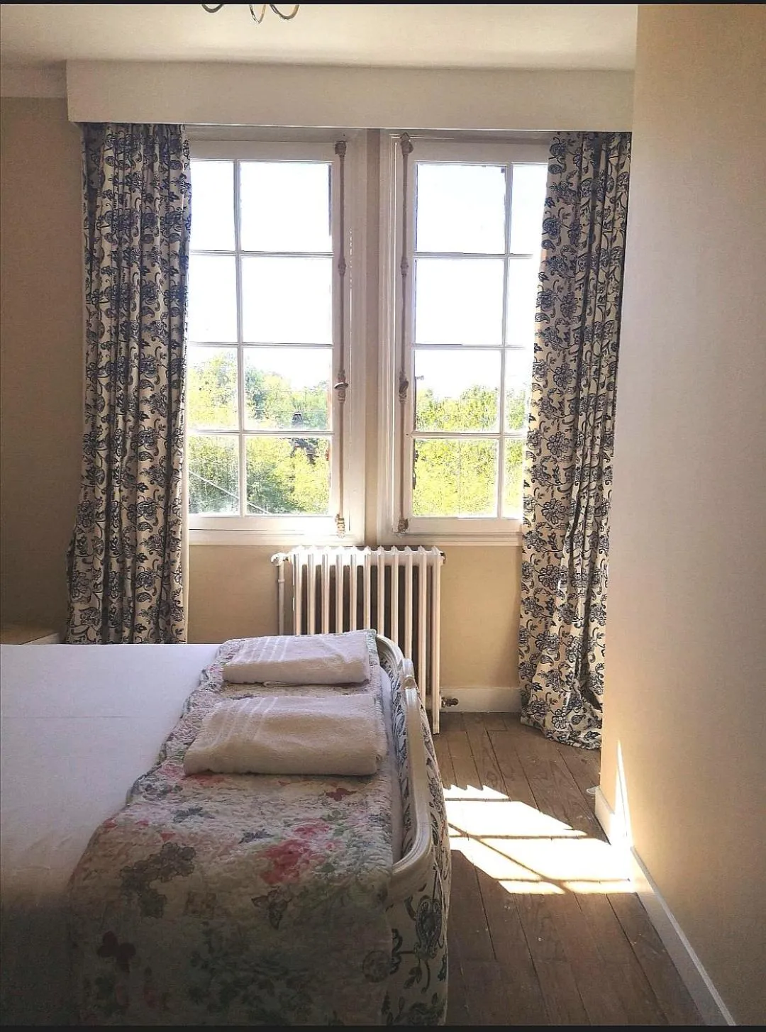 Bed in R & R BERGERAC