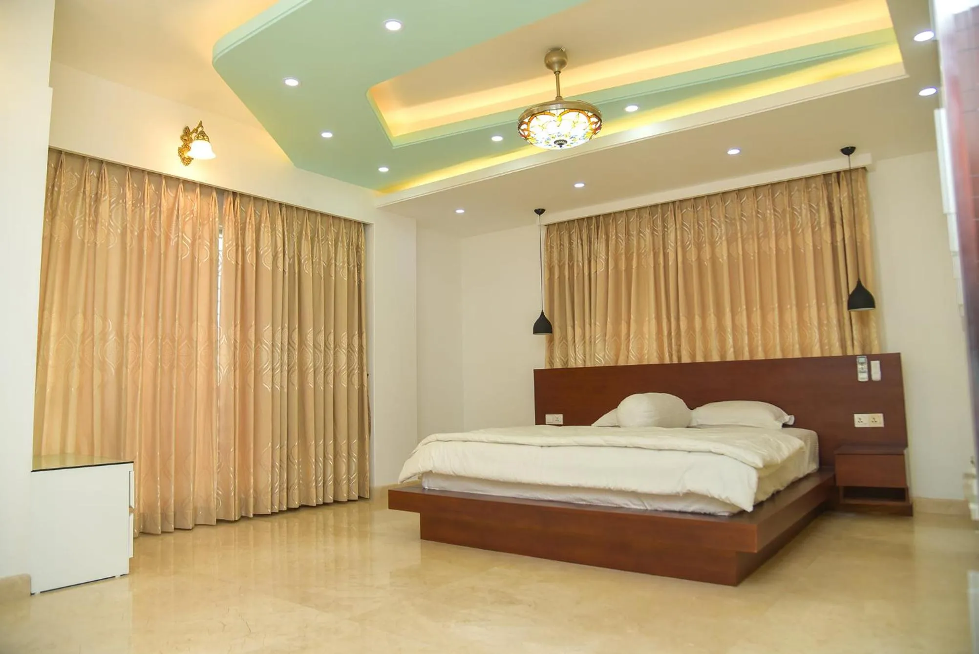 Bed in The Castle Inn