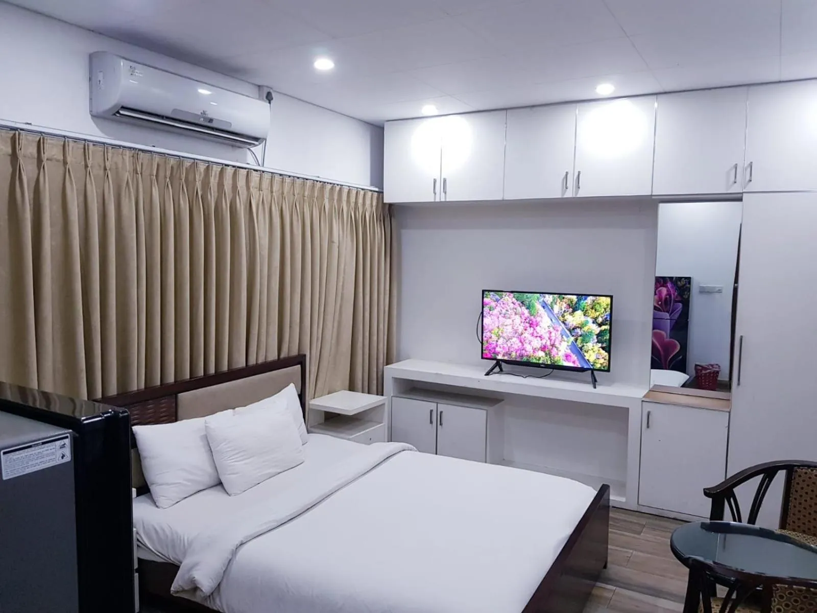 Bed in The Castle Inn