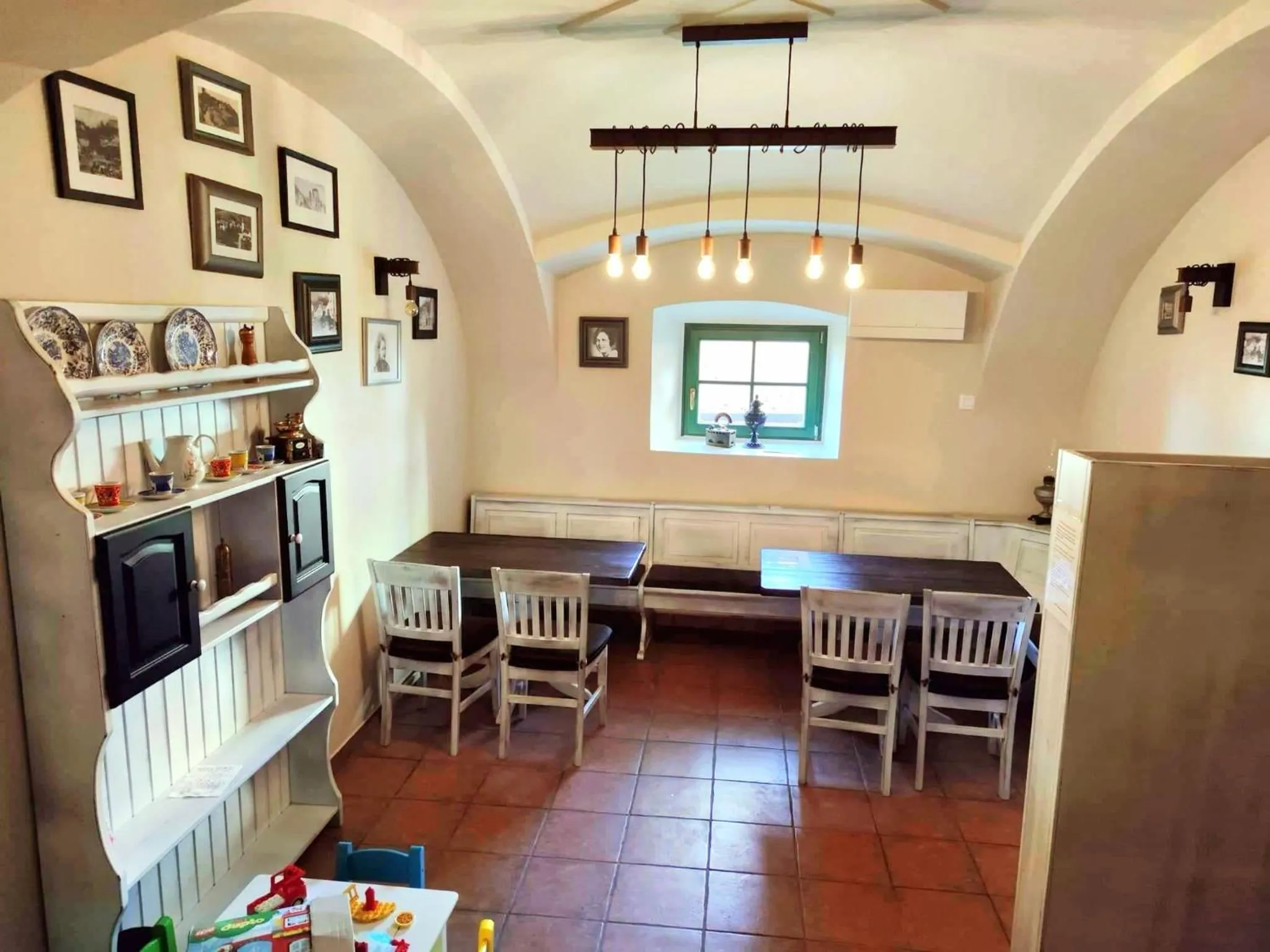 Restaurant/places to eat in Hiša Wambrechtsamer - House Wambrechtsamer