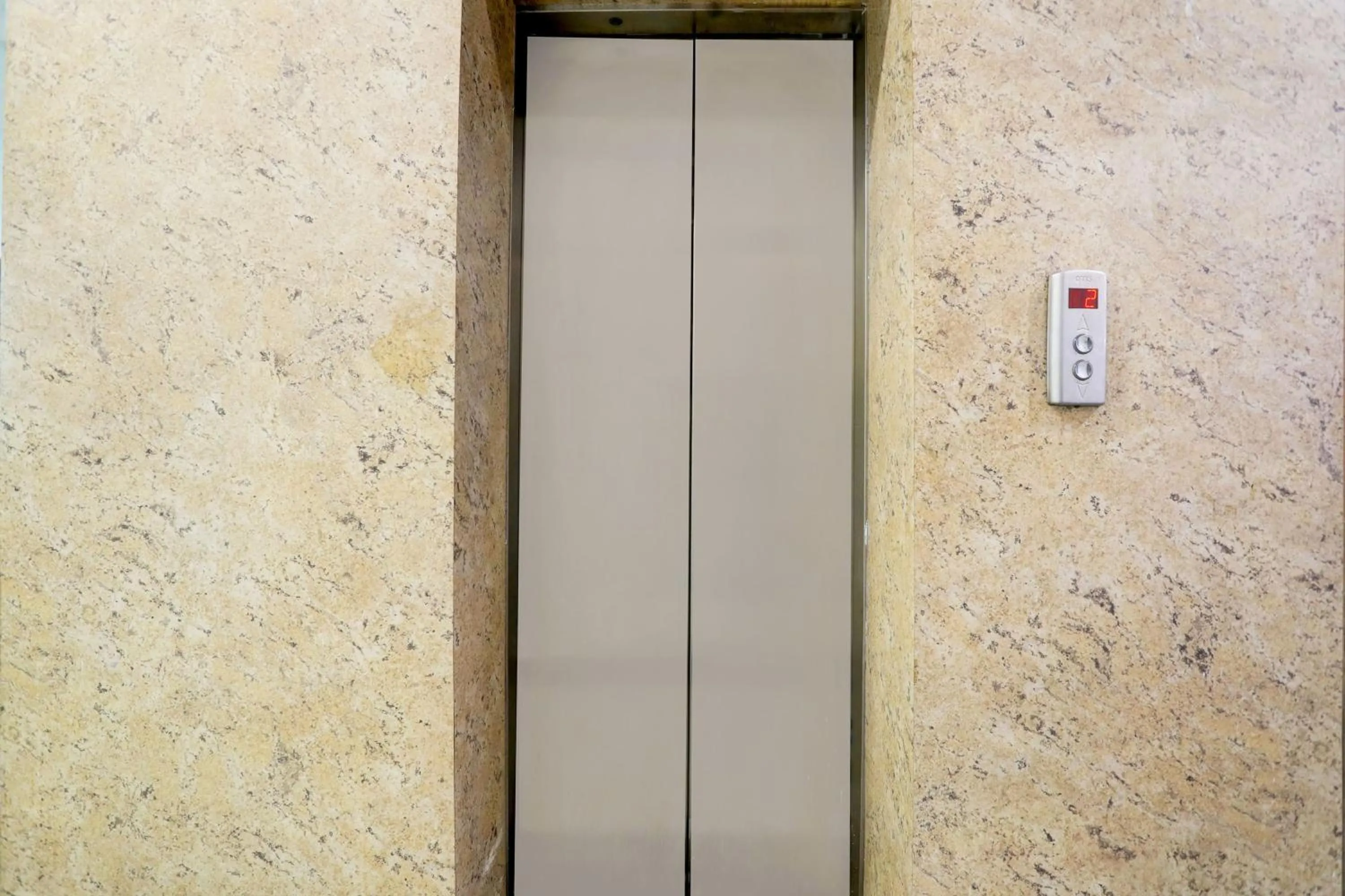 Lobby or reception in Super Hotel O Taj Nagri Near Taj Mahal East Gate Formerly Riviera