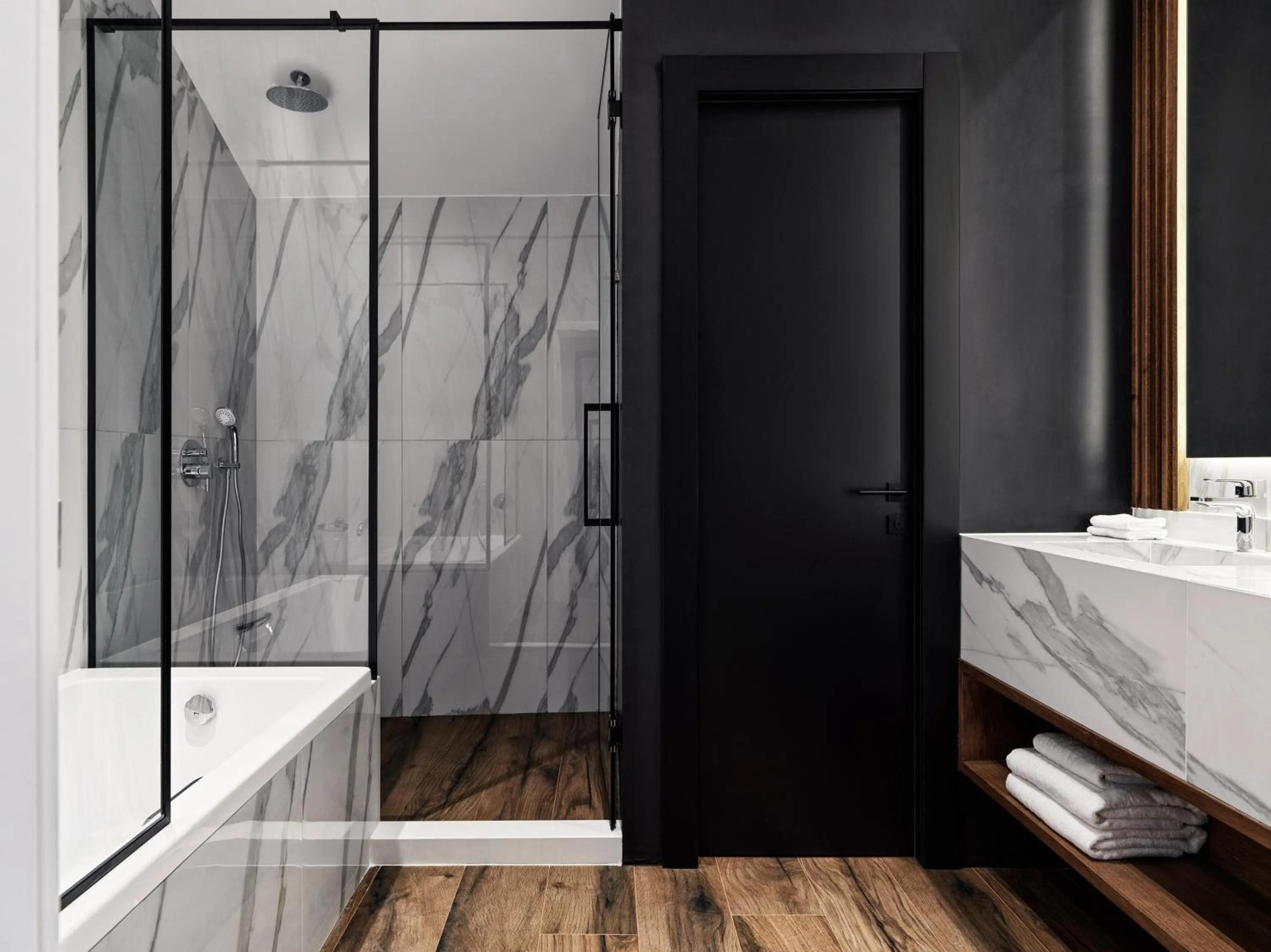 Bathroom in Vanoro Hotel