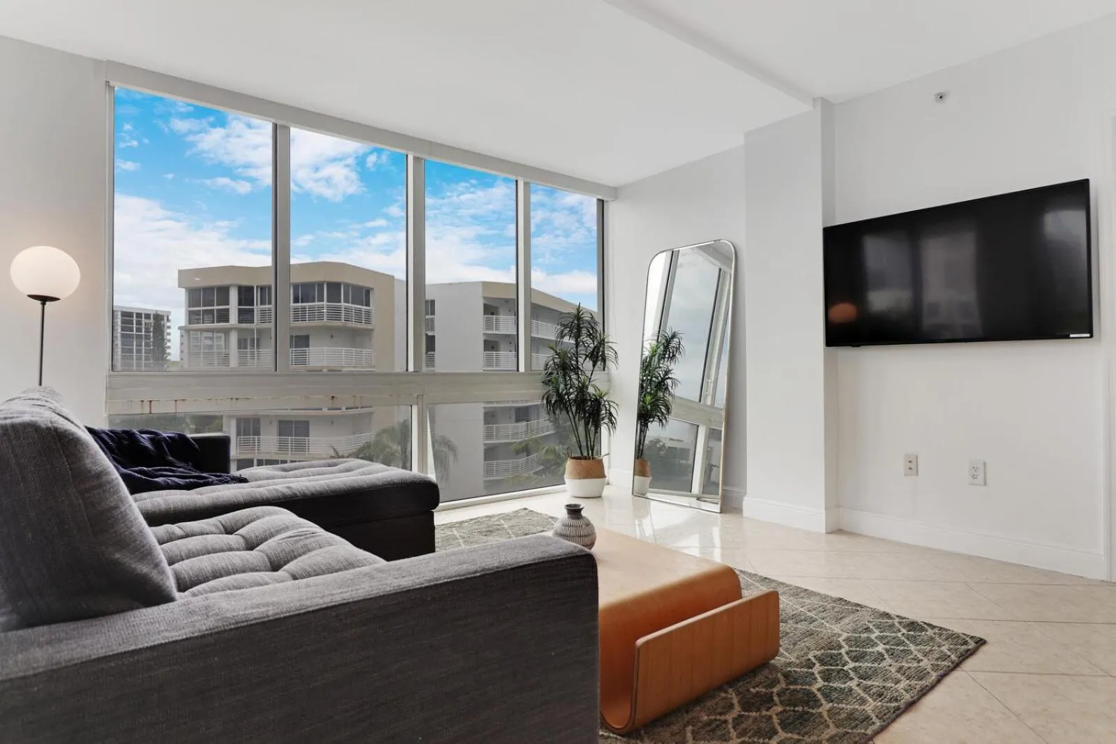 Roami at Sunny Isles