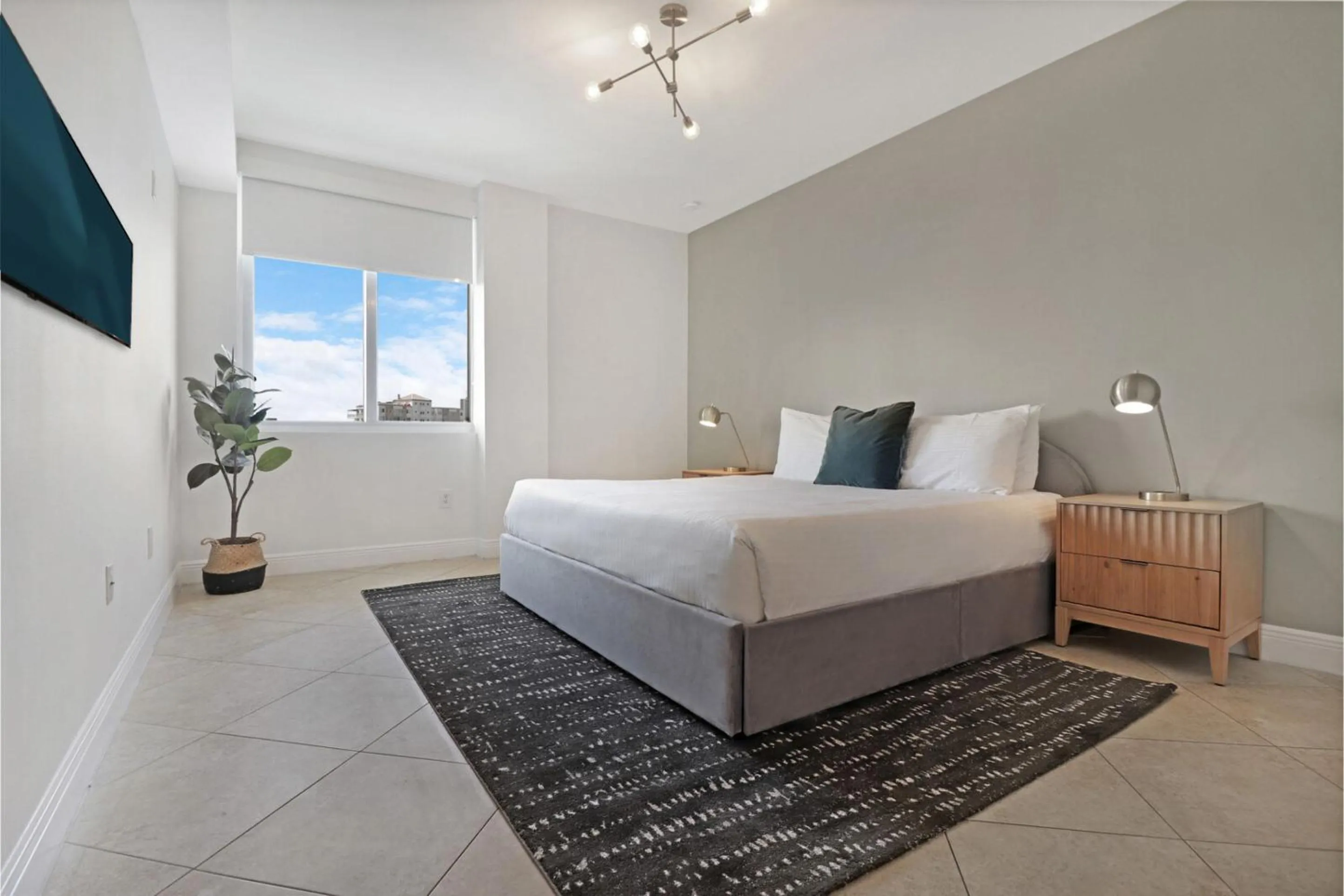 Bed in Roami at Sunny Isles