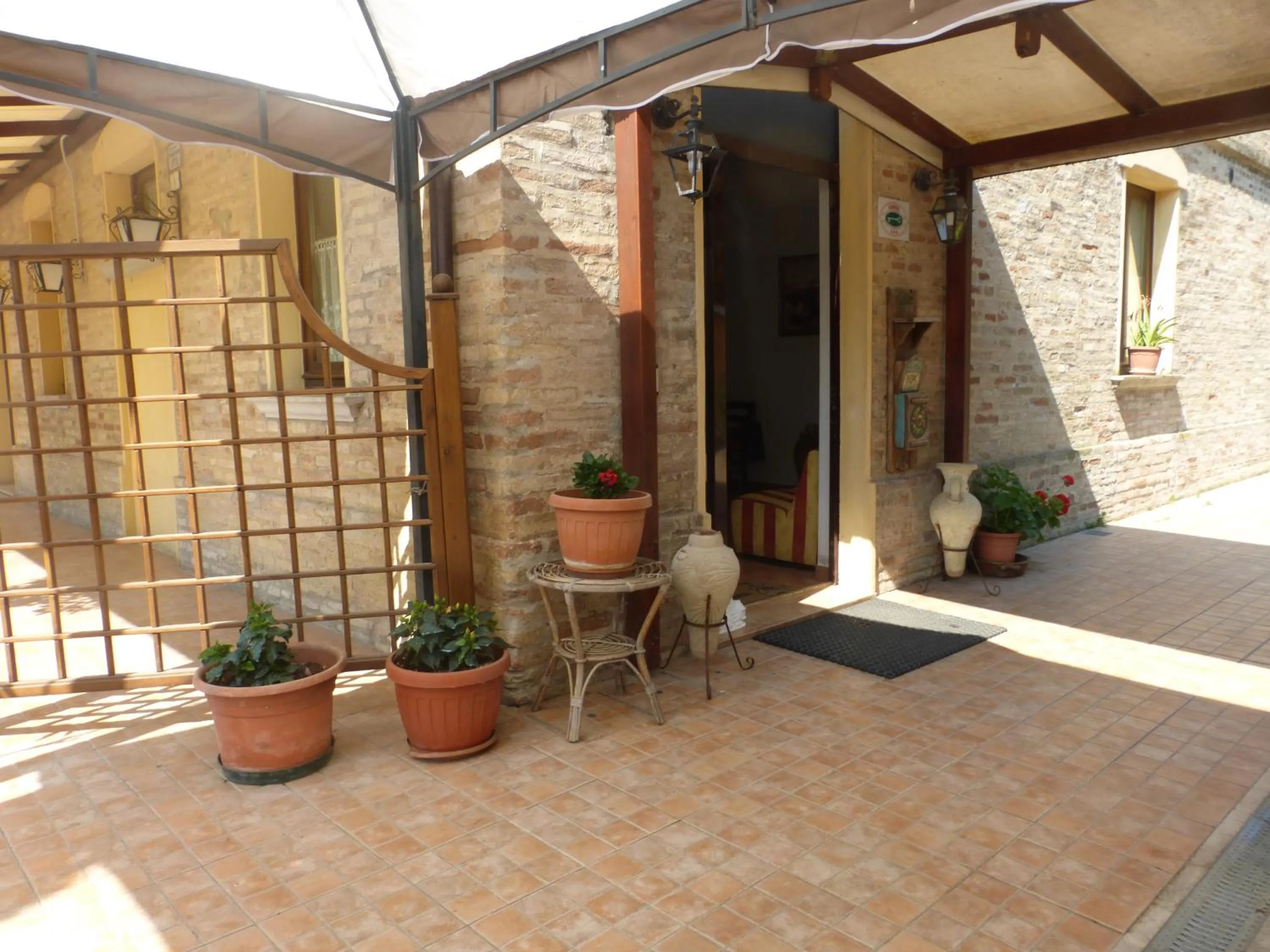 Facade/entrance in Al Casolare