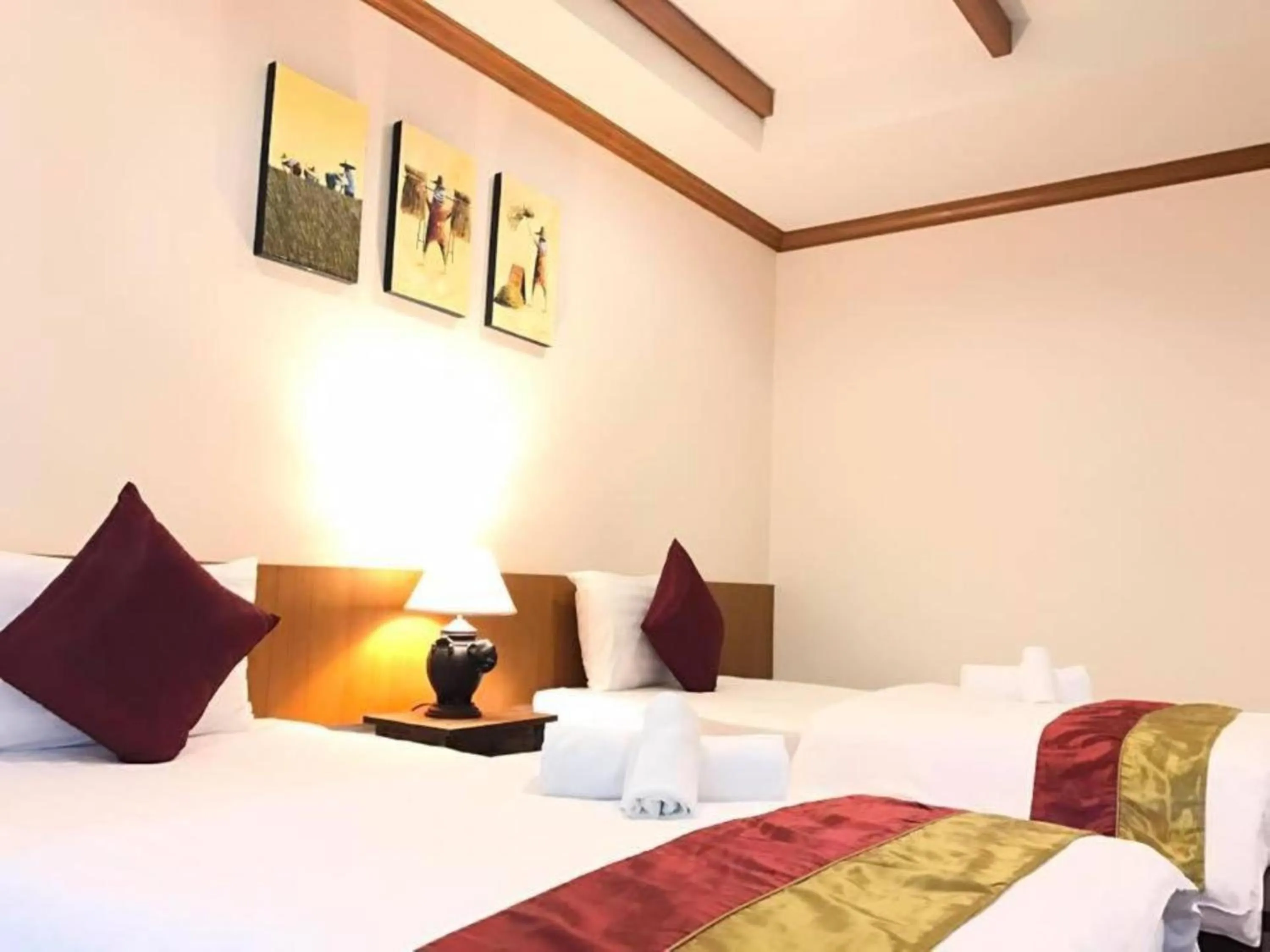 Bed in Papai Country Lodge SHA