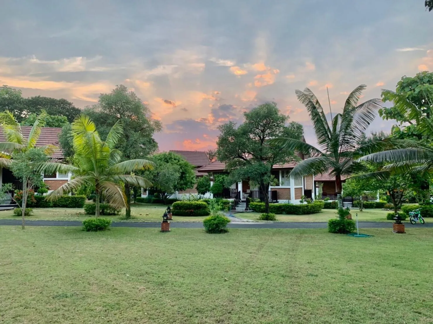 Sunset in Papai Country Lodge SHA