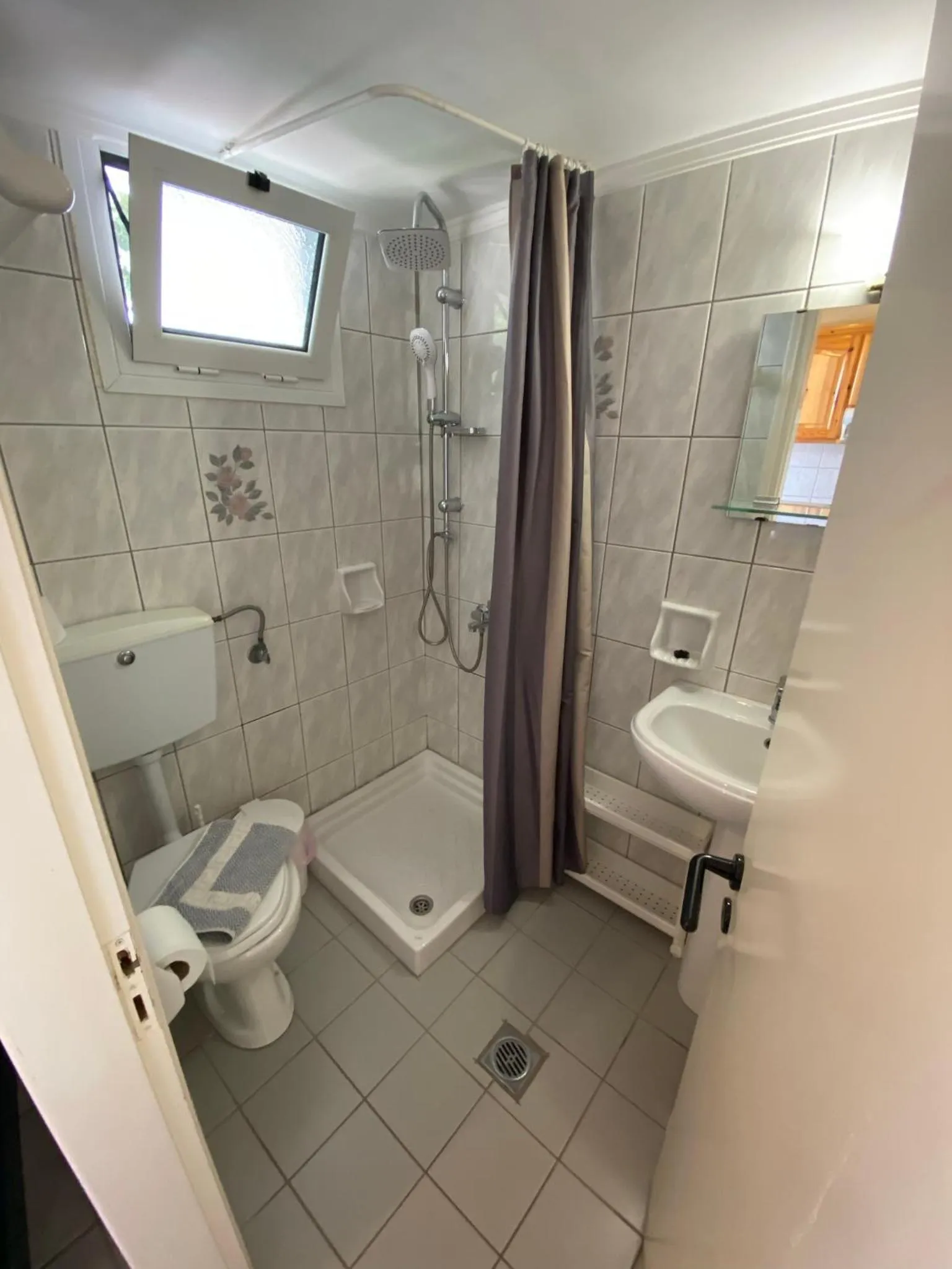 Shower in MARATHES STUDIOS