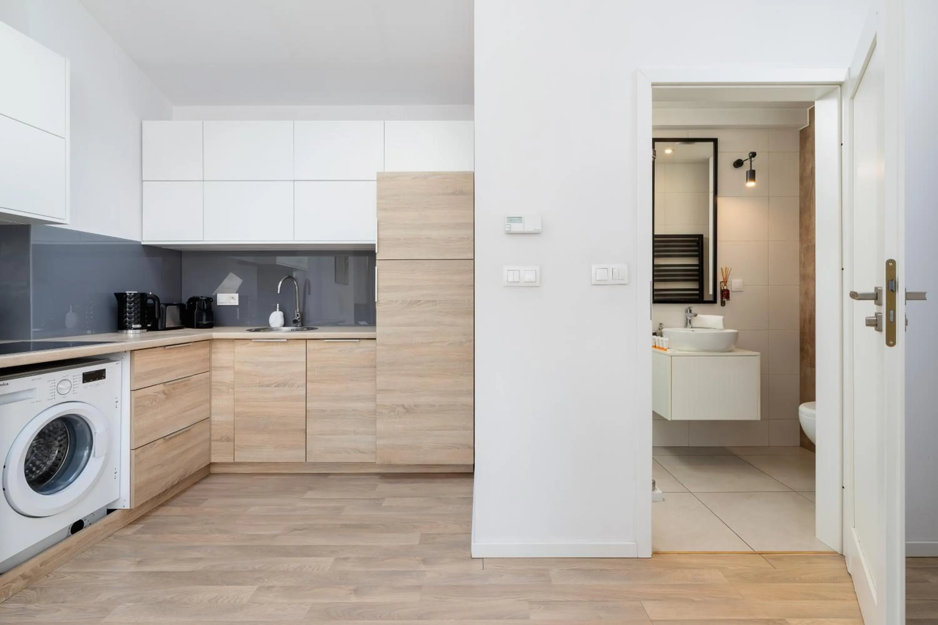 Kitchen or kitchenette in Apartments Dietla Cracow by Noclegi Renters