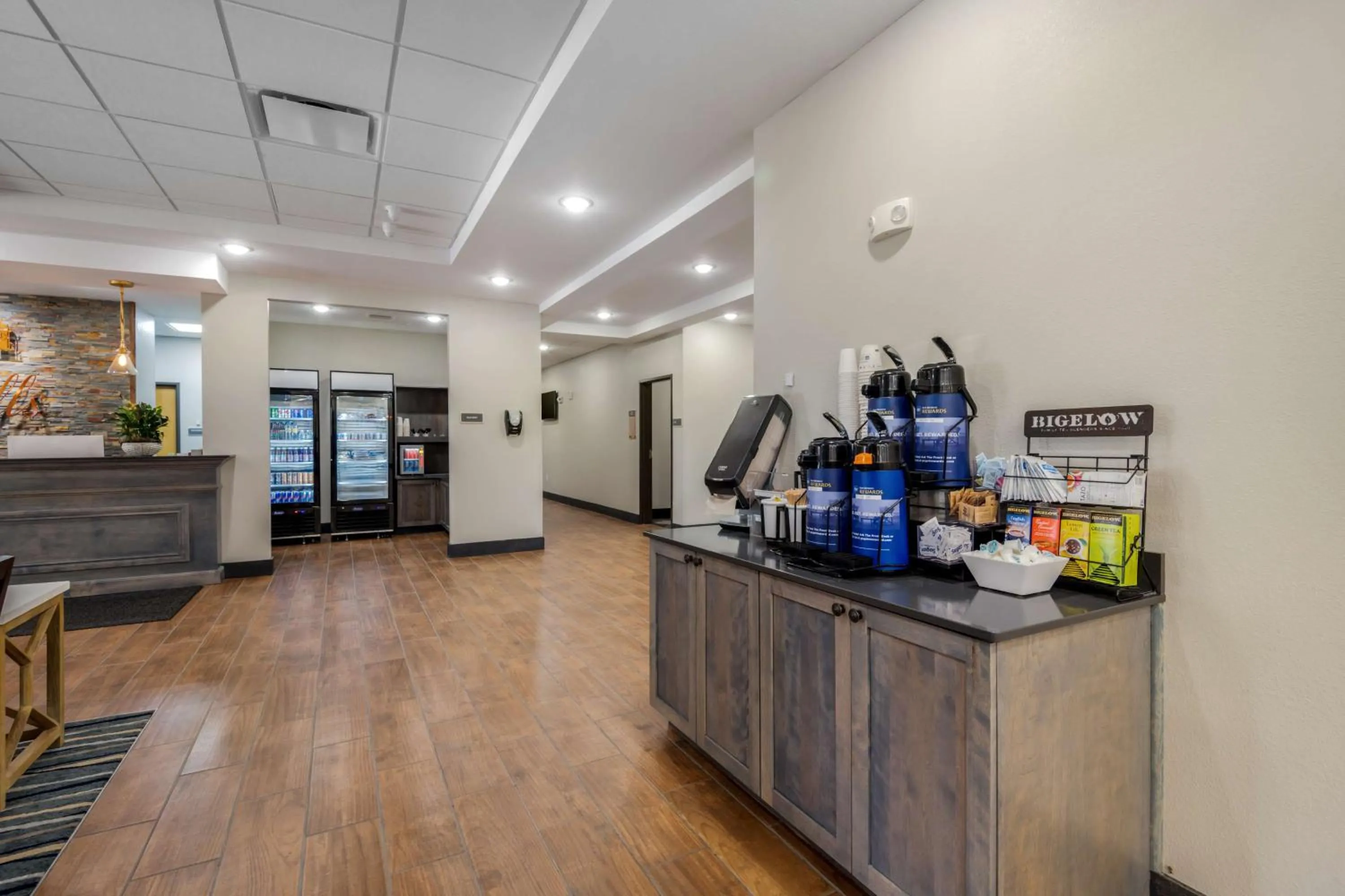 Lobby or reception in Best Western Plus Rumford Falls