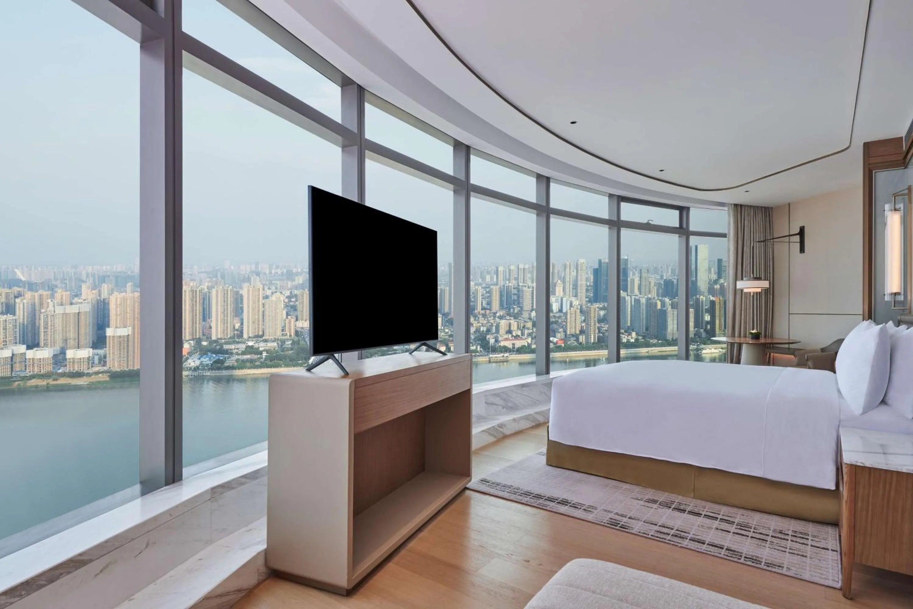 Bedroom, Bed in Hilton Changsha Riverside