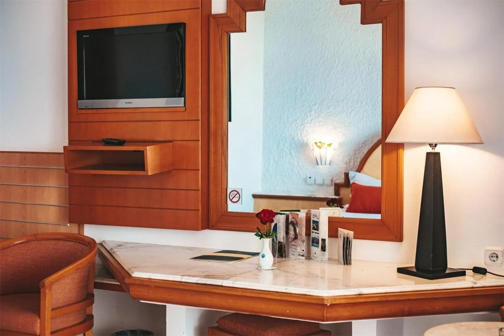 TV and multimedia in Kanta Resort and Spa