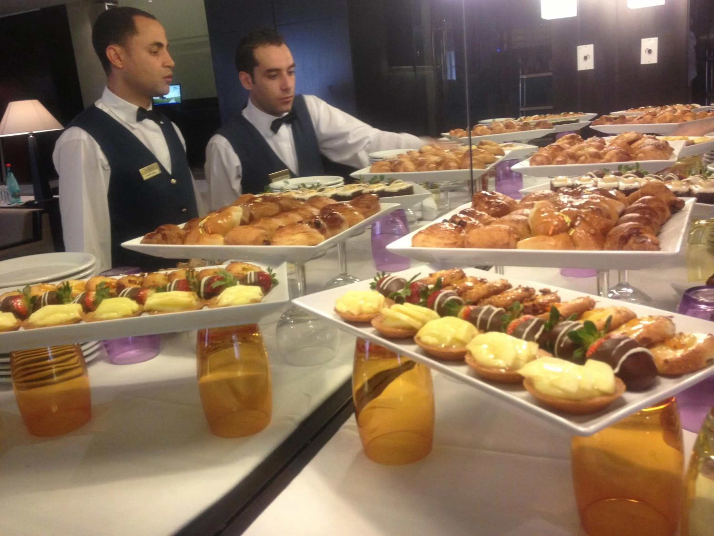 Restaurant/places to eat in Kanta Resort and Spa