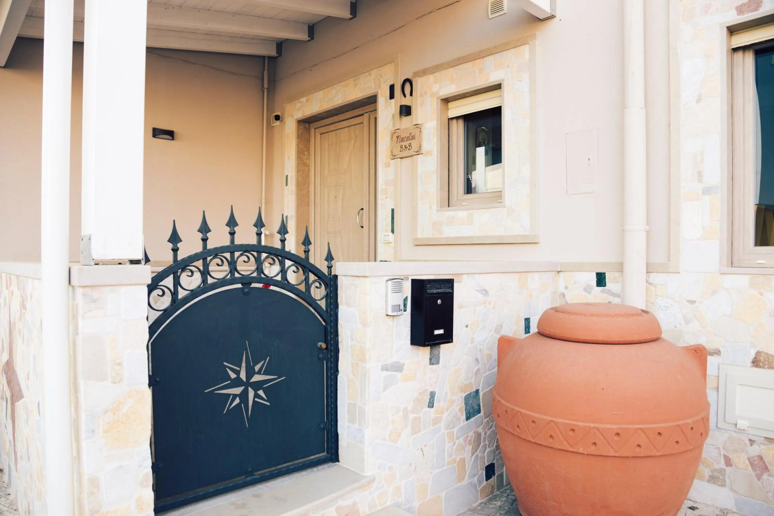 Facade/entrance in B&B NACALUI Gallipoli