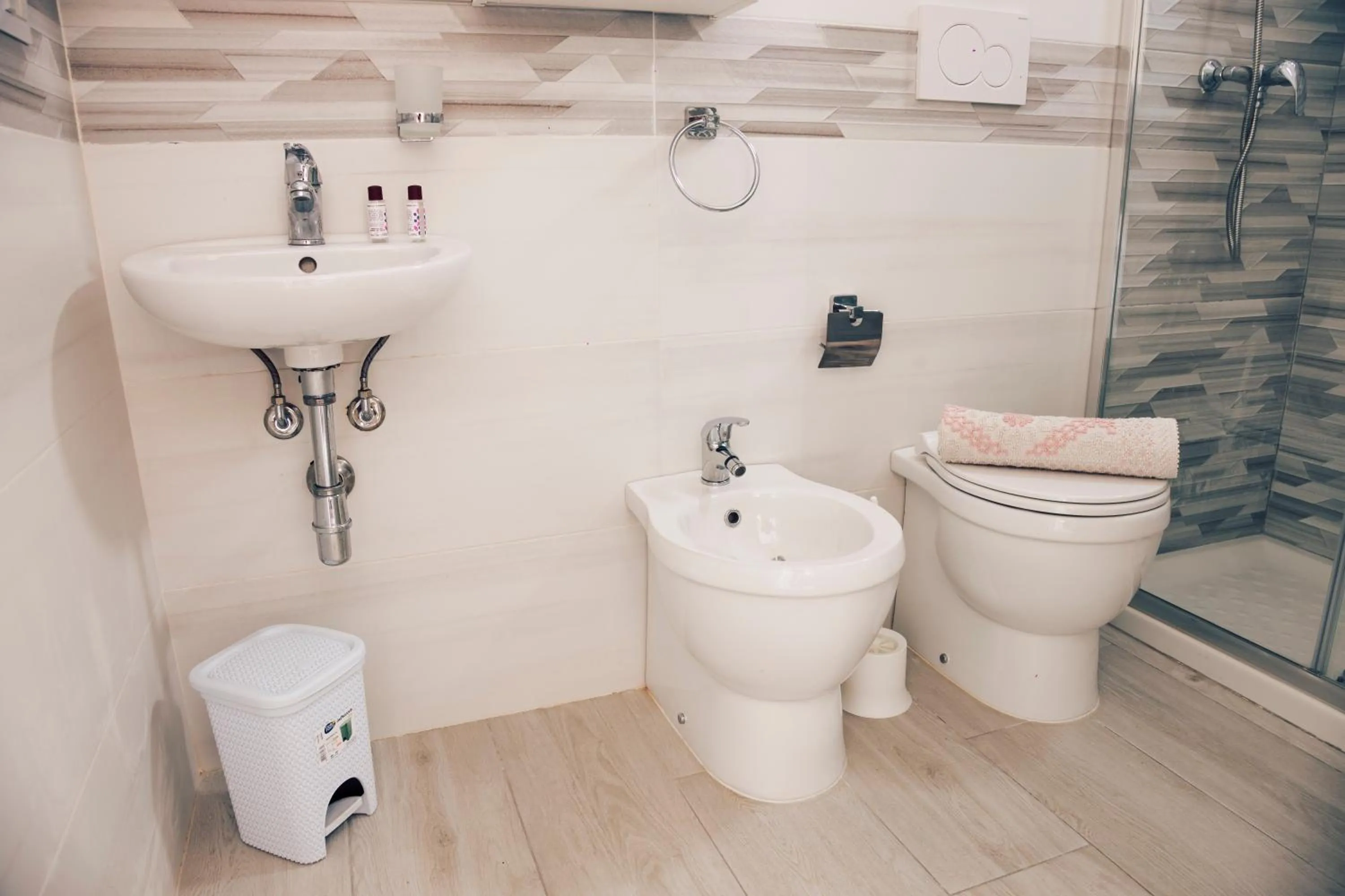 Bathroom in B&B NACALUI Gallipoli