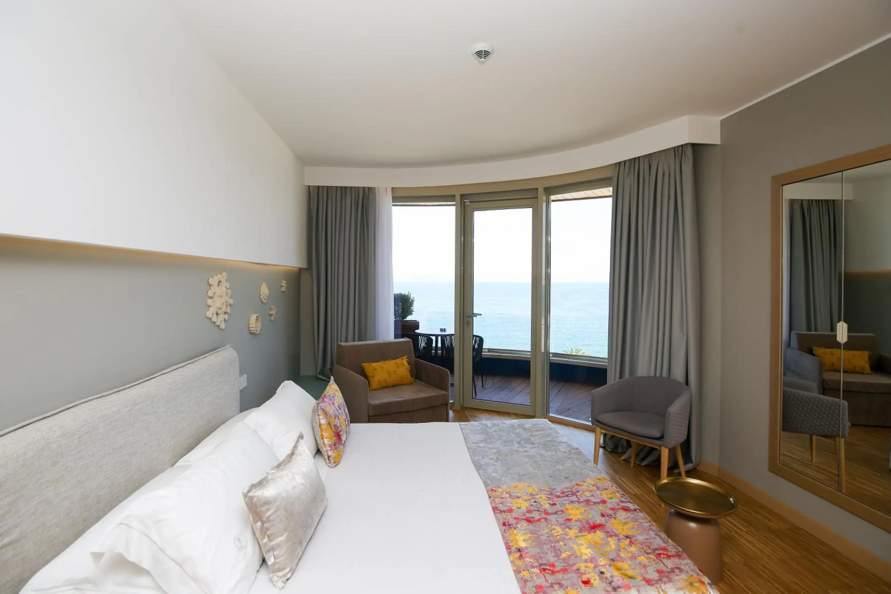 Superior Double Room in Hotel Vlora Priam, Affiliated by Melia Superior Double Room in Hotel Vlora Priam, Affiliated by Melia