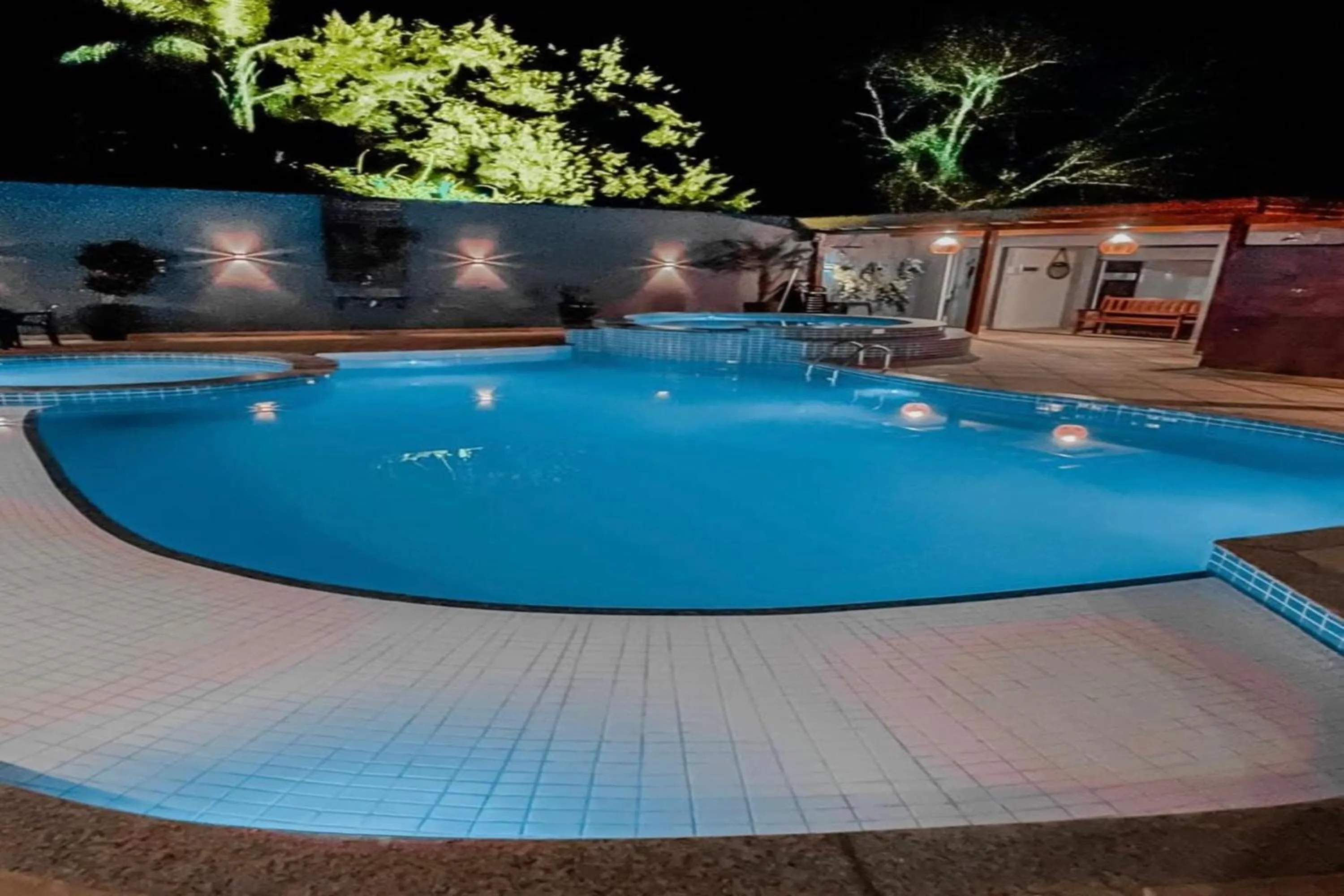 Night in Pousada Recanto da Cascata