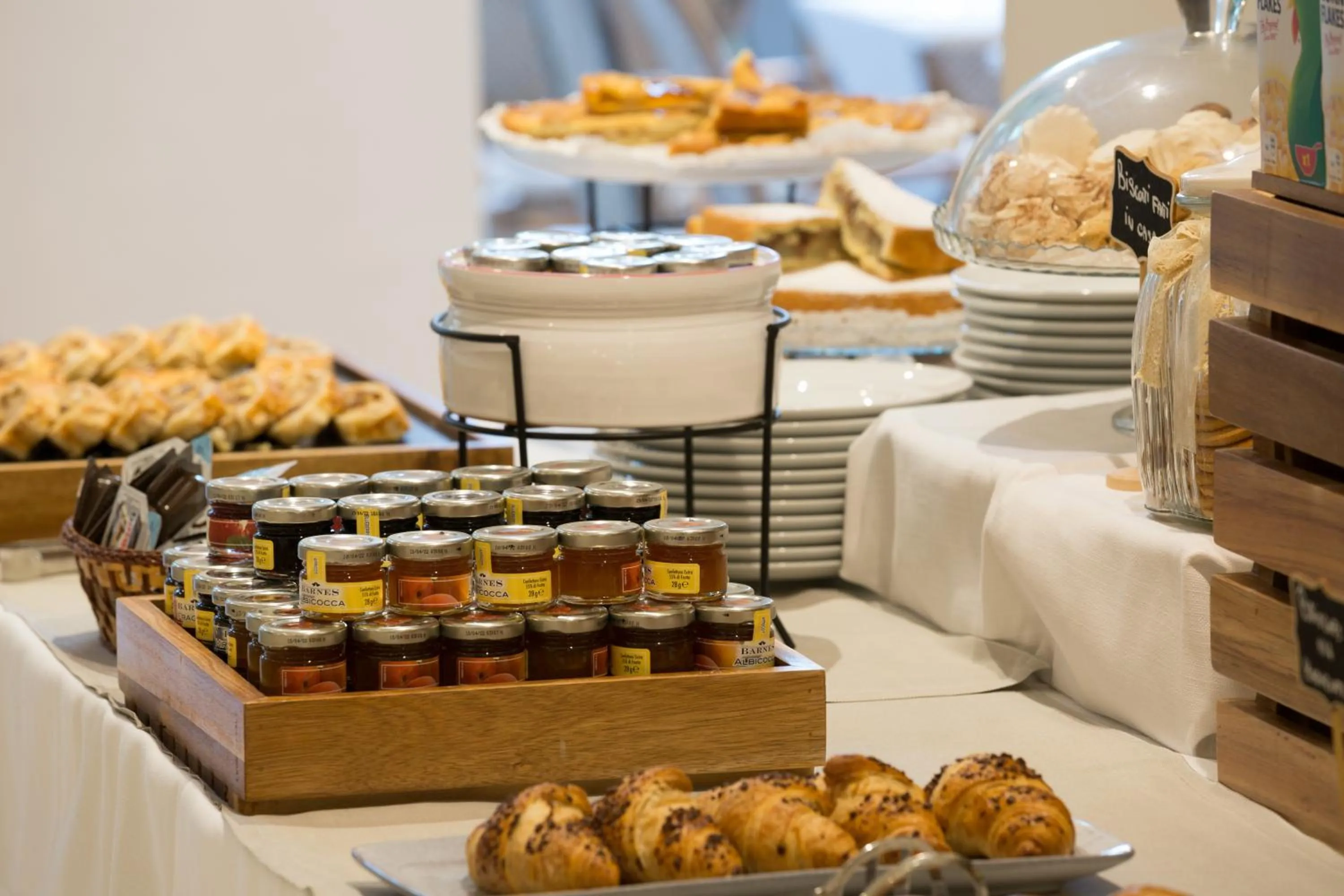 Breakfast in Hotel Villa Alberti Portofino Land