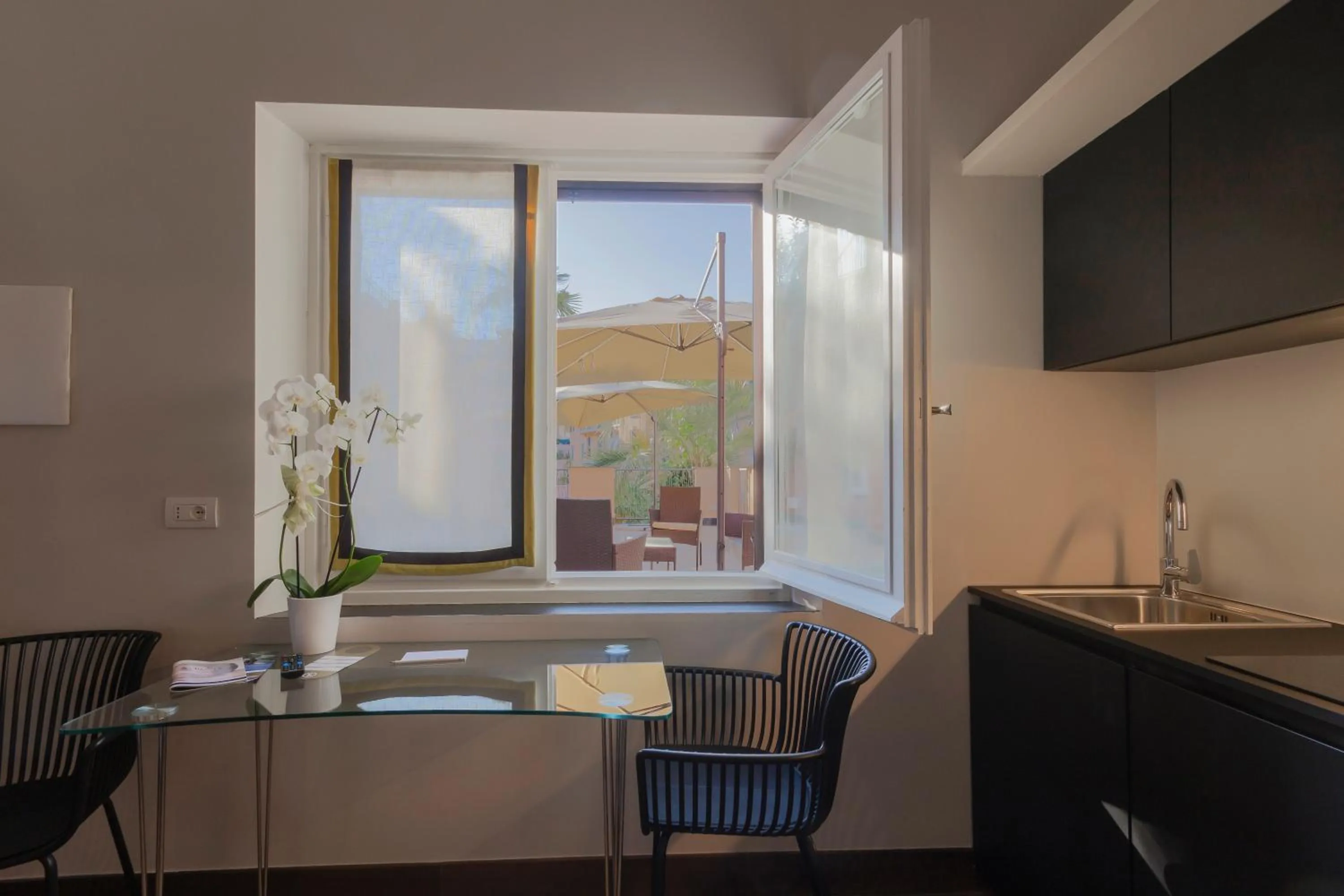 Kitchen or kitchenette in Hotel Villa Alberti Portofino Land