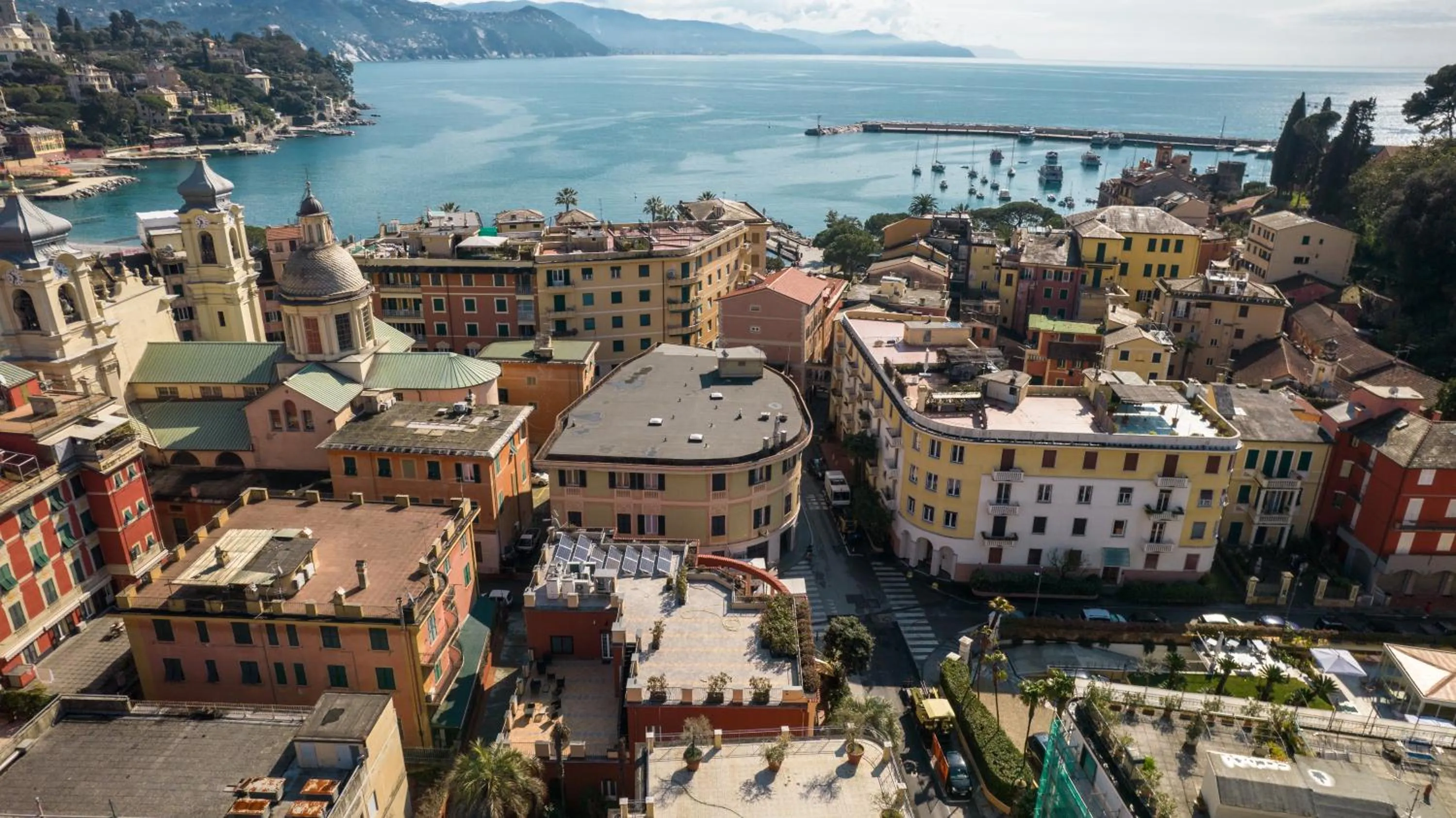 Property building in Hotel Villa Alberti Portofino Land