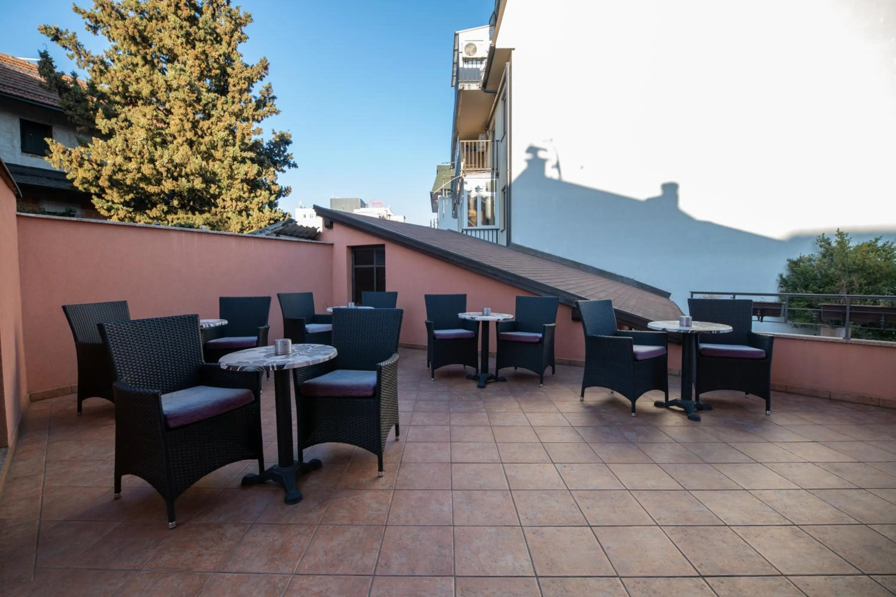 Balcony/Terrace in Log In Rooms