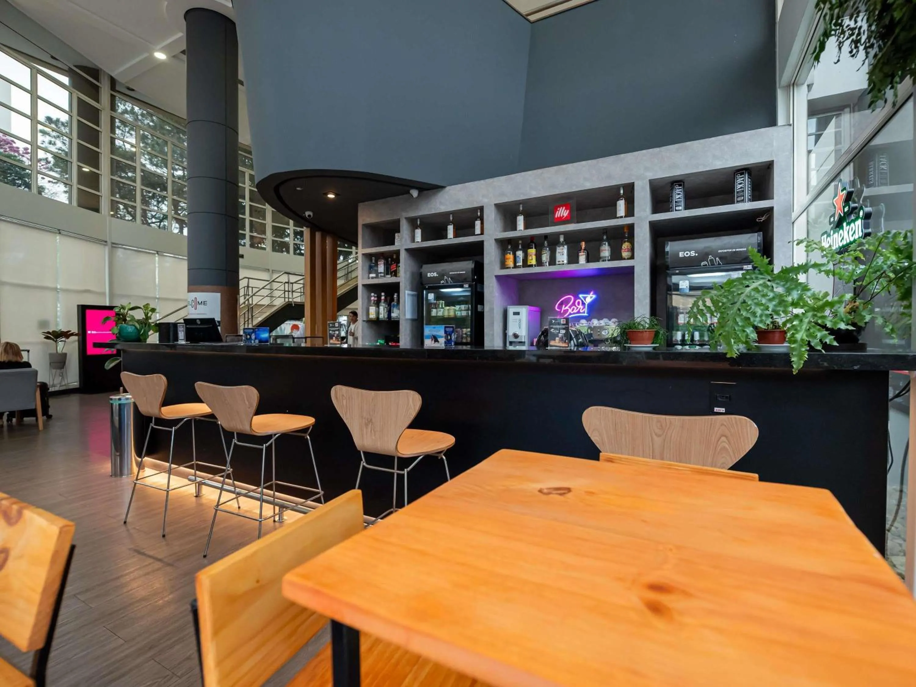 Lounge or bar in ibis Guarulhos Aeroporto