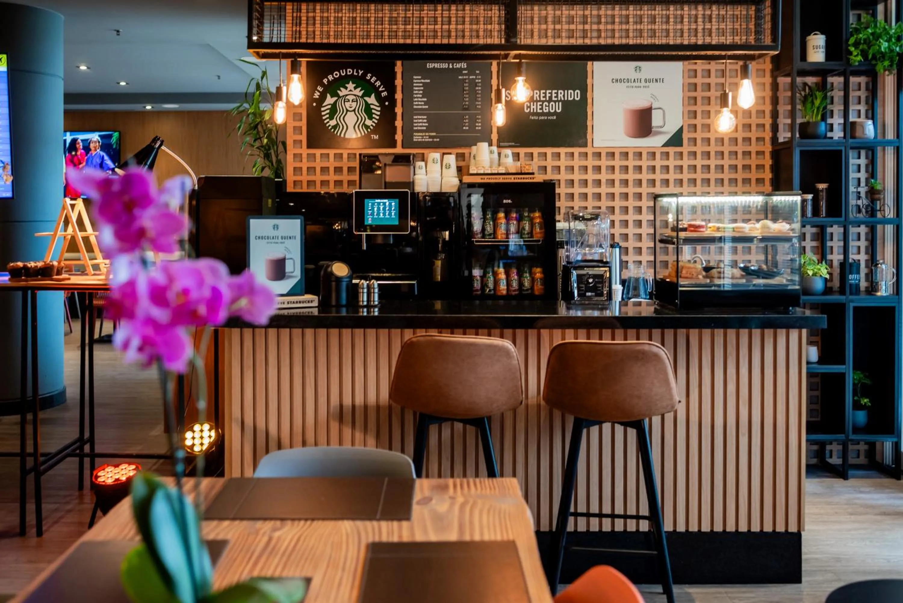 Restaurant/places to eat in ibis Guarulhos Aeroporto