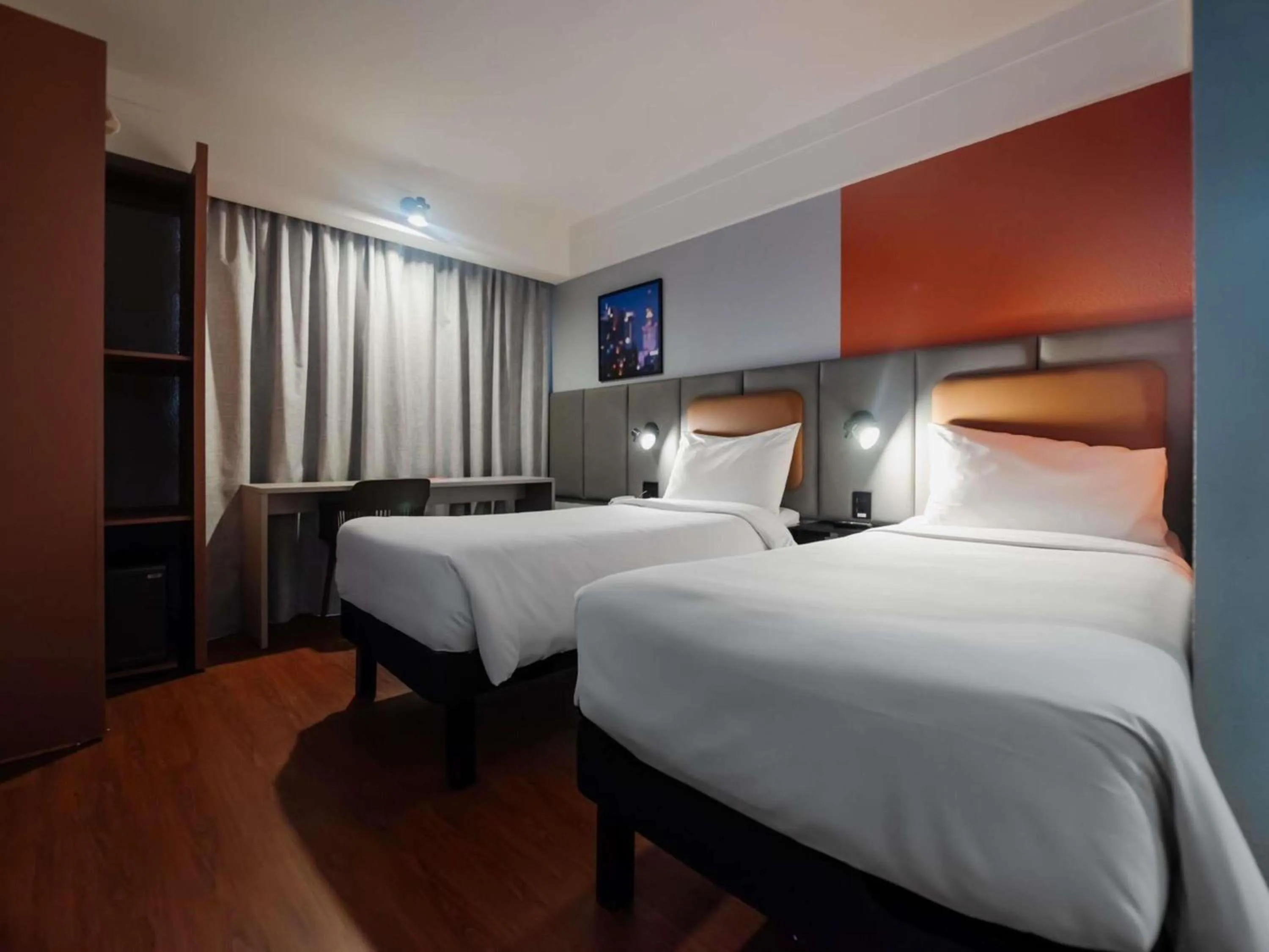 Bedroom, Bed in ibis Guarulhos Aeroporto