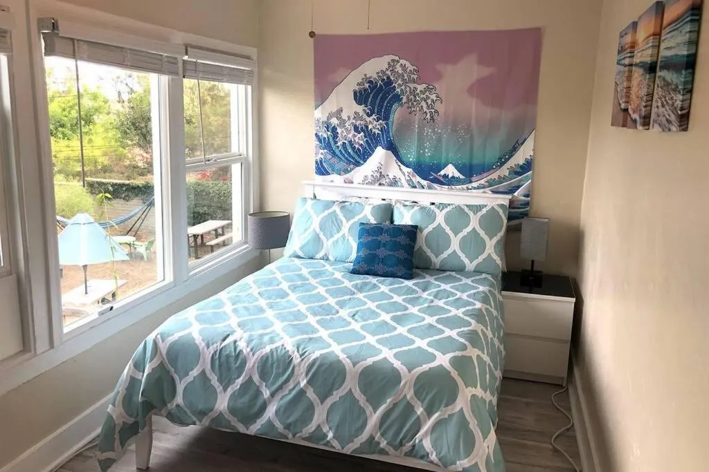 Bedroom, Bed in Viva Pacifica