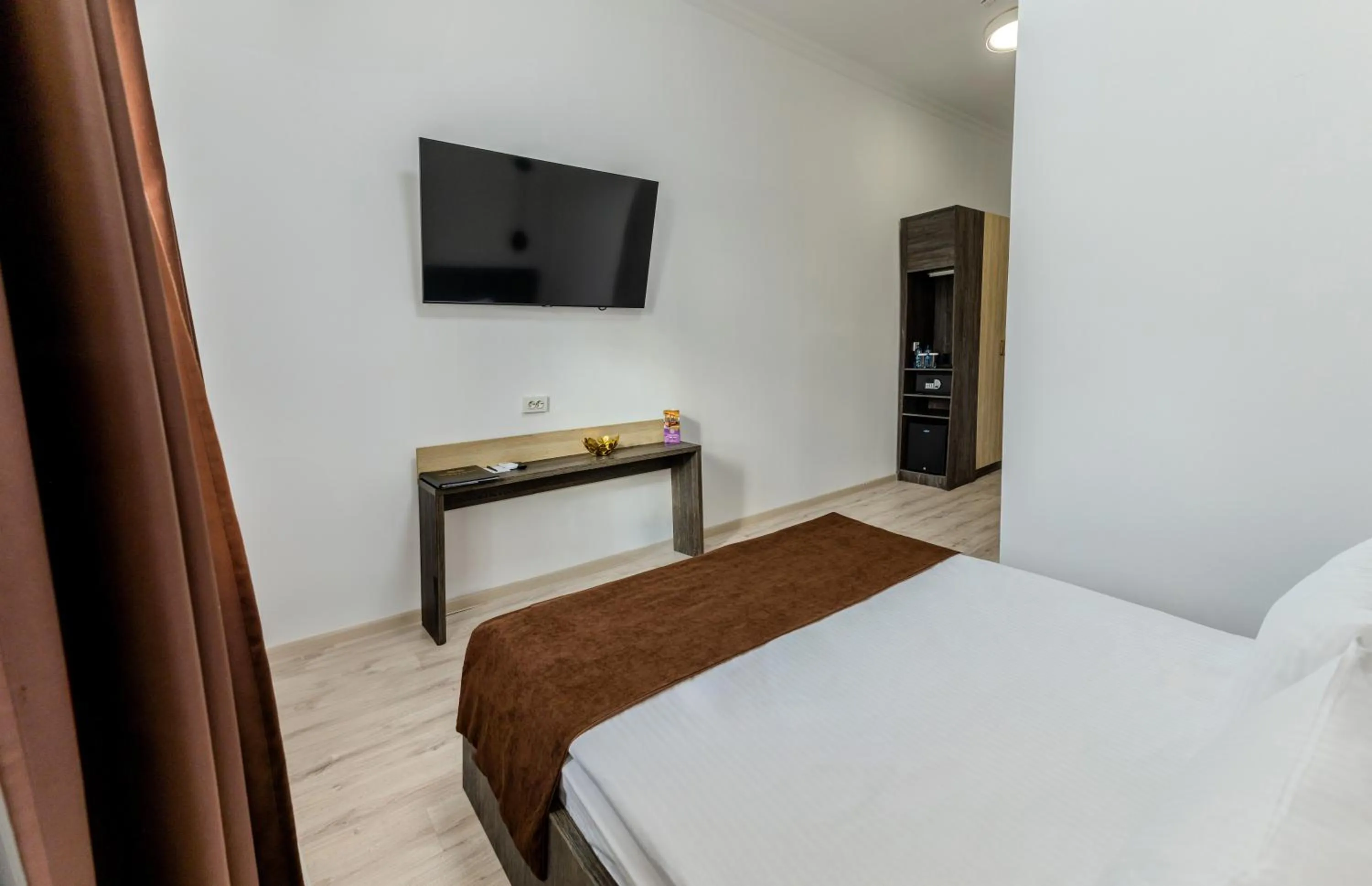 Bed in INFINITY PLAZA BLOCK 1