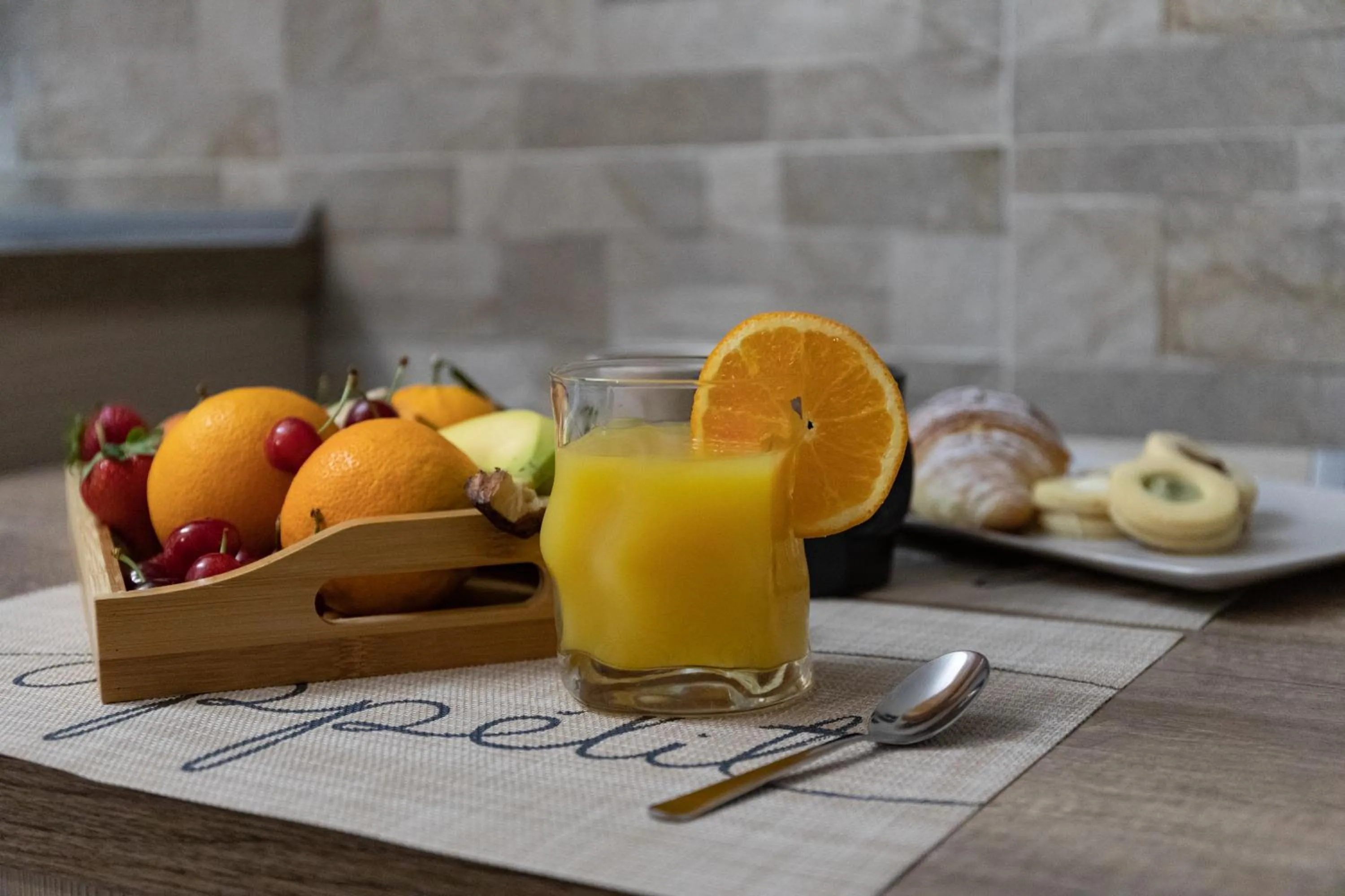 Tizzy Apartment & Rooms