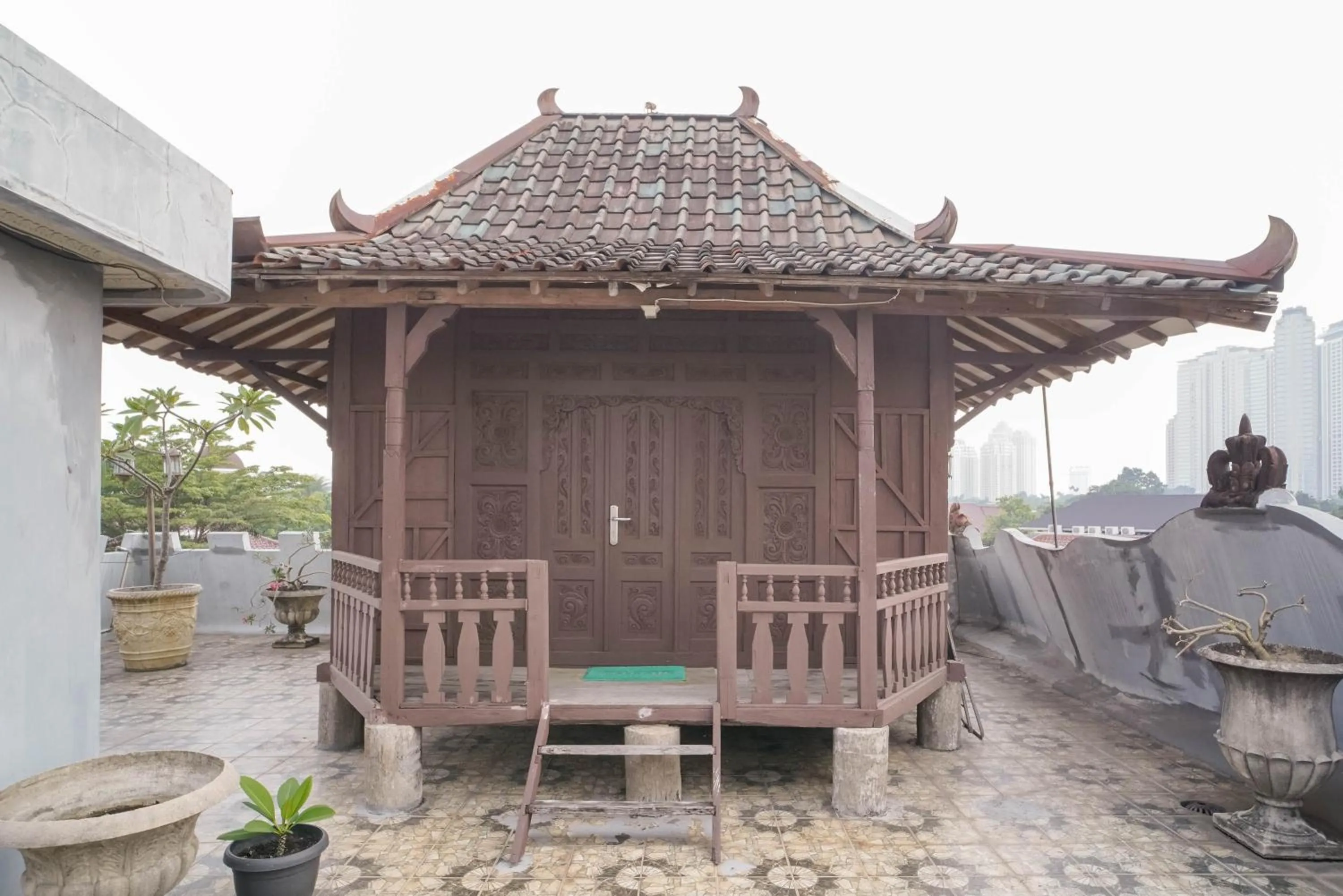 KoolKost Syariah near Senayan City