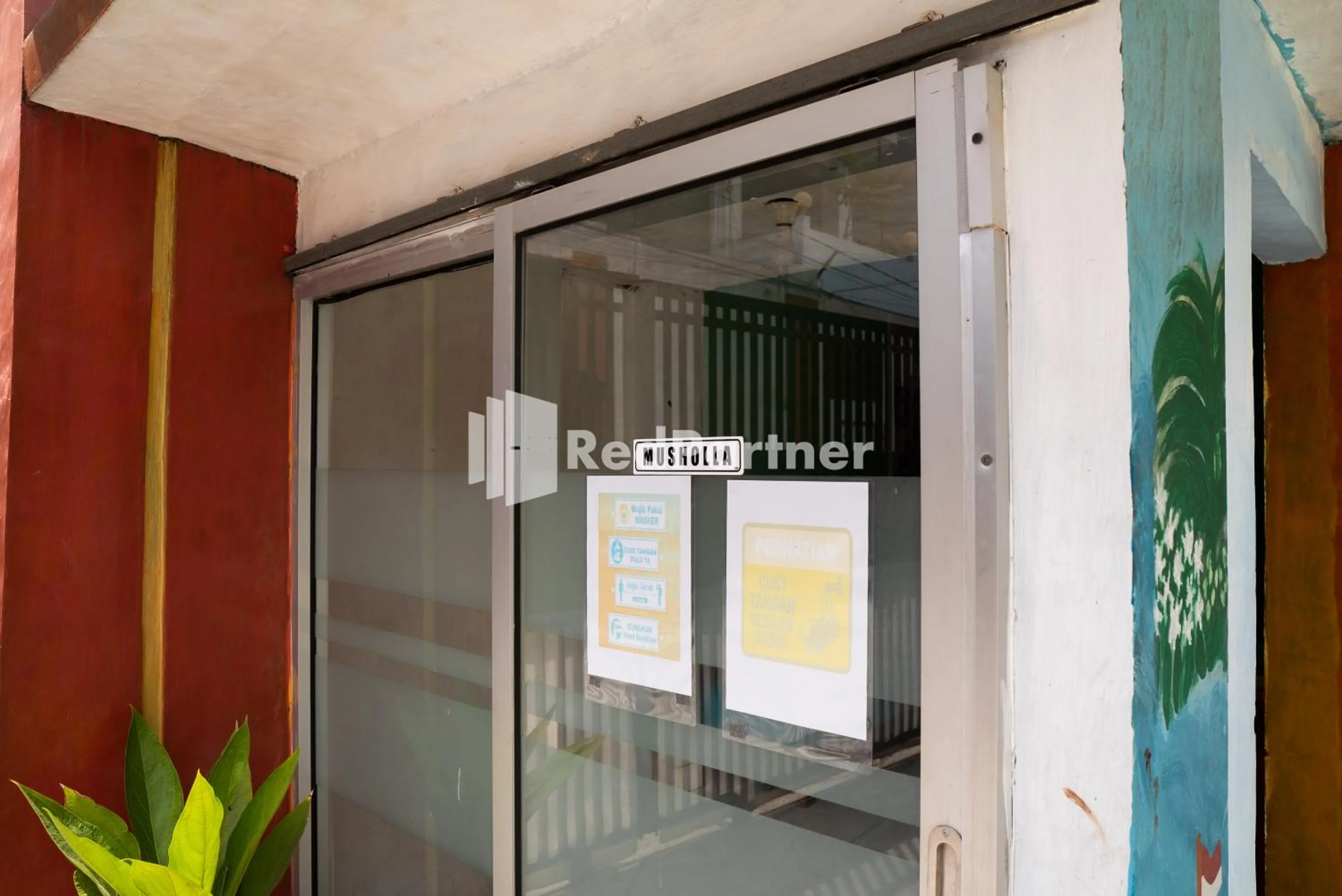 Property building in Hotel Ratu Ayu 2 Lampung Mitra RedDoorz