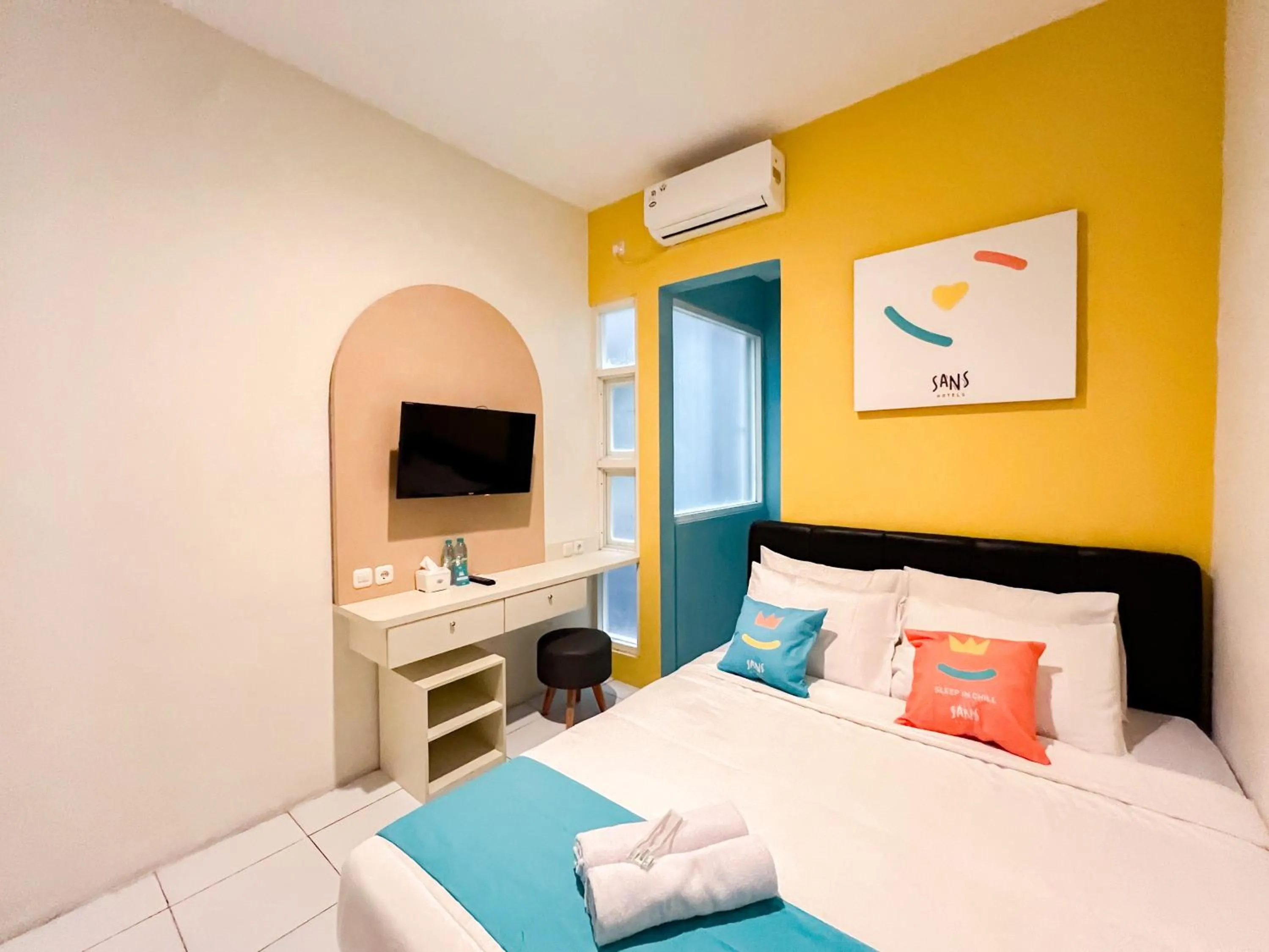 Bedroom, Bed in Sans Stay Bukit Palma Citraland