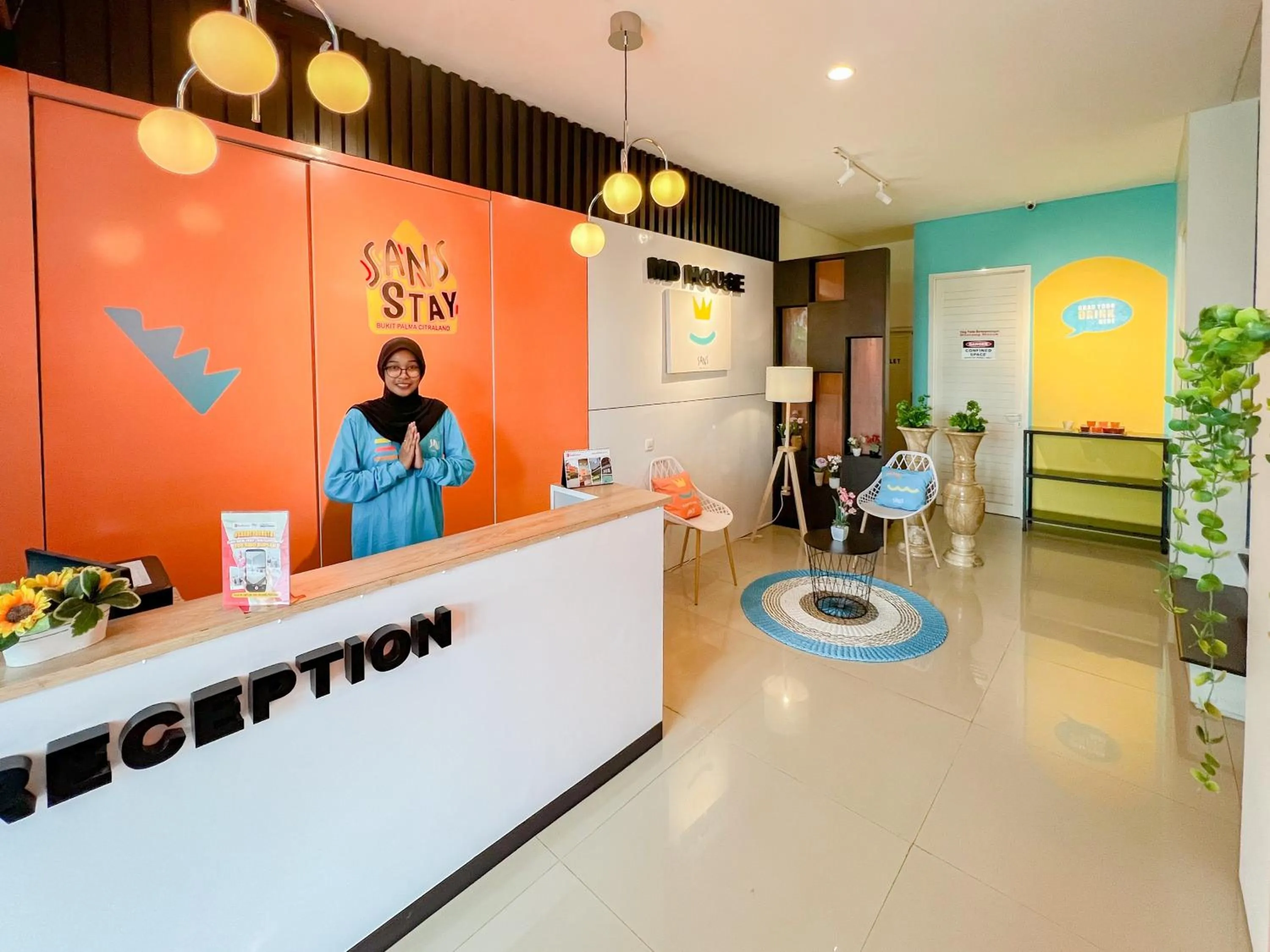 Lobby or reception in Sans Stay Bukit Palma Citraland