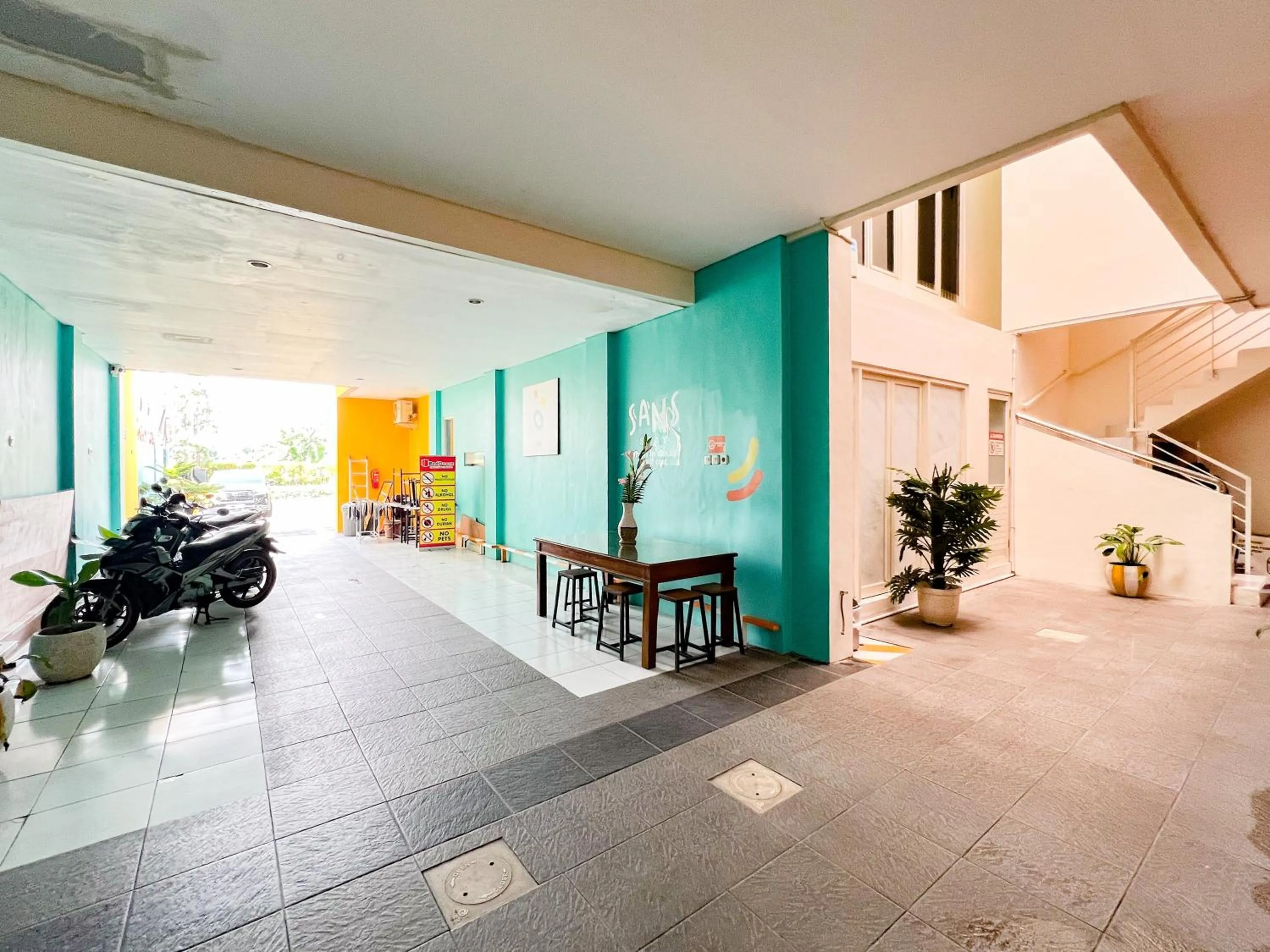 Parking in Sans Stay Bukit Palma Citraland