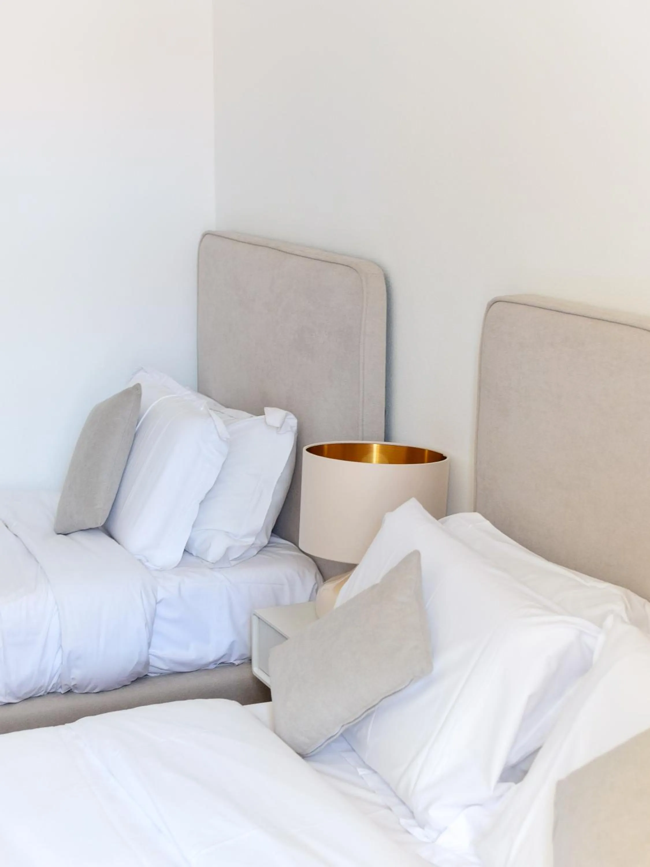 Bedroom, Bed in A Muralha