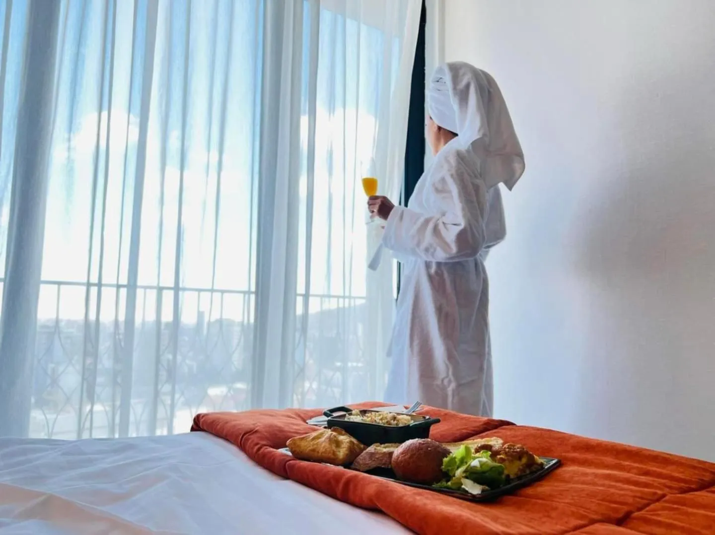 Breakfast, Bed in Biography Design Tbilisi