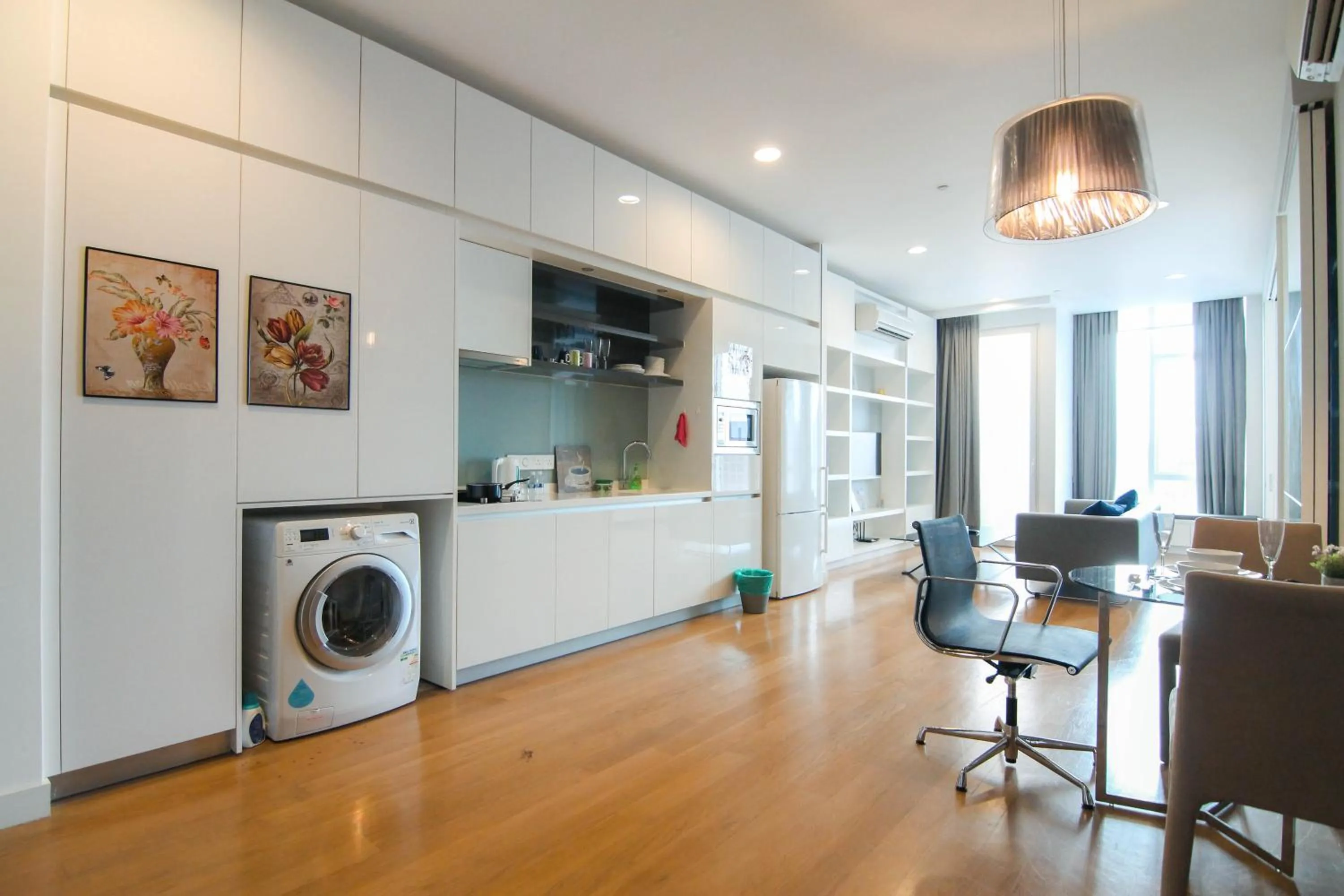 Dining area in Dolphin Platinum KLCC Kuala Lumpur