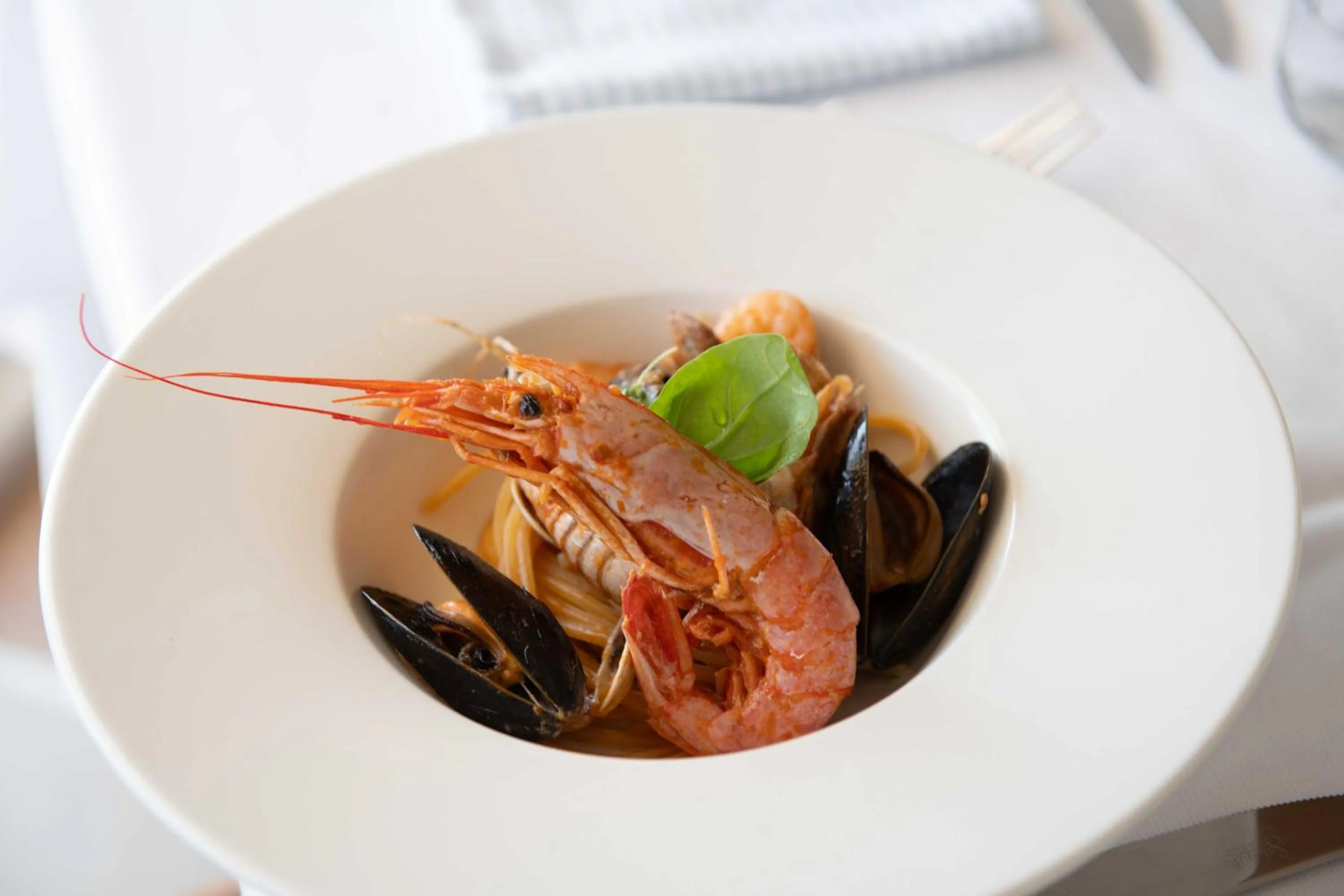 Restaurant/places to eat in Kiss Beachfront Hotel & Restaurant