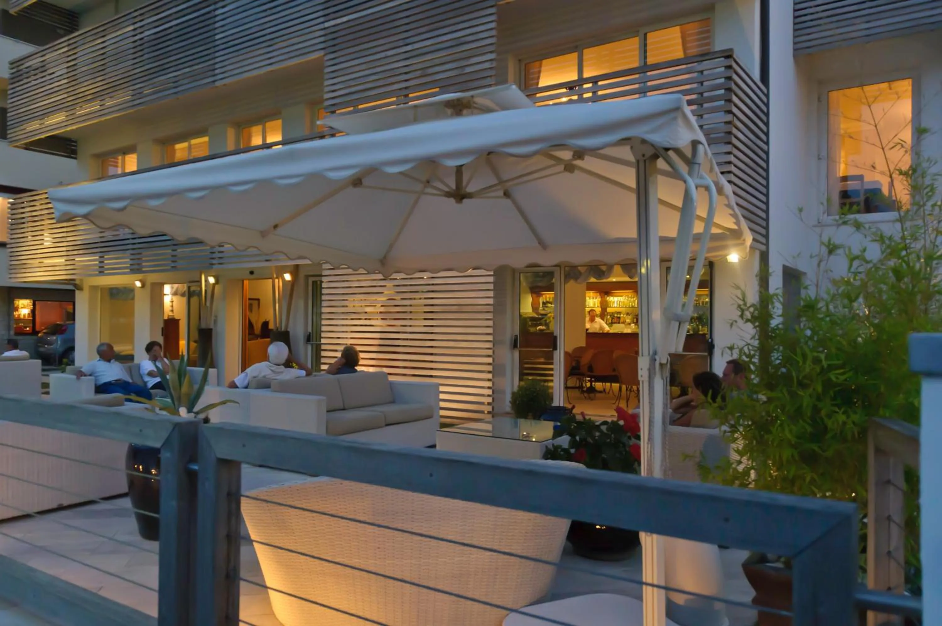 Facade/entrance in Kiss Beachfront Hotel & Restaurant